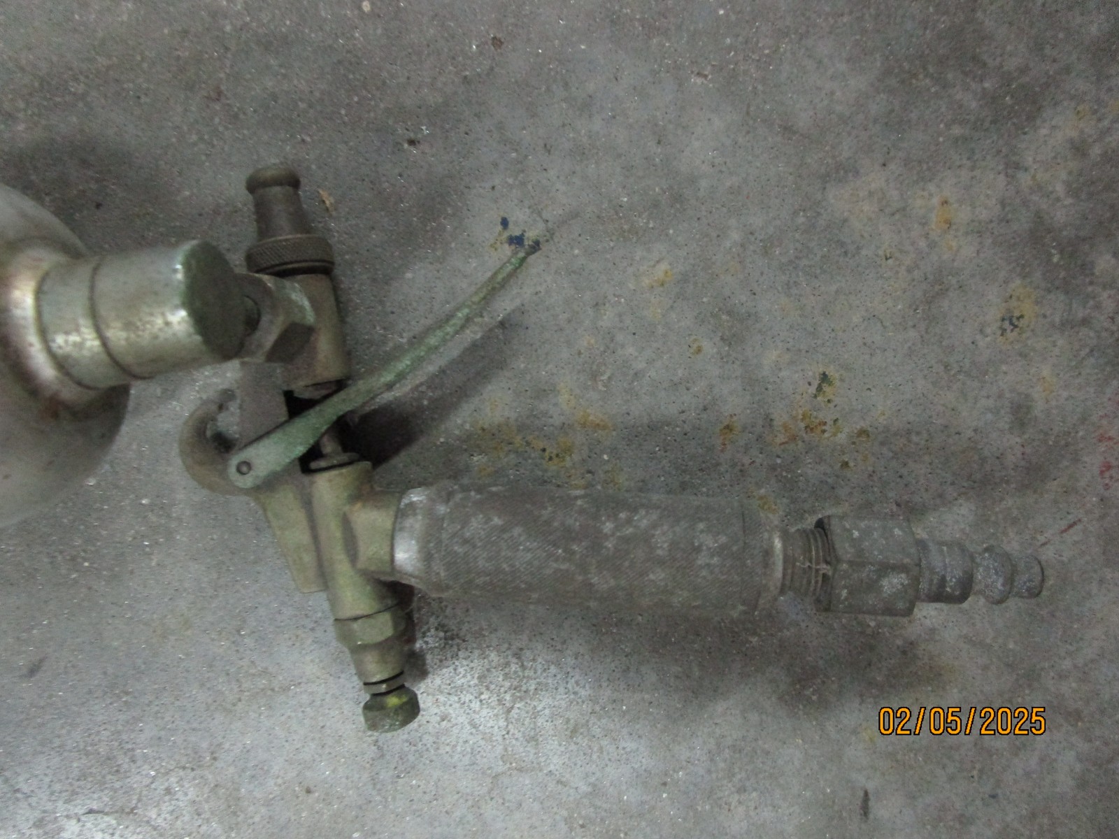 Vintage Fuji Touch-Up Brass Paint Gun