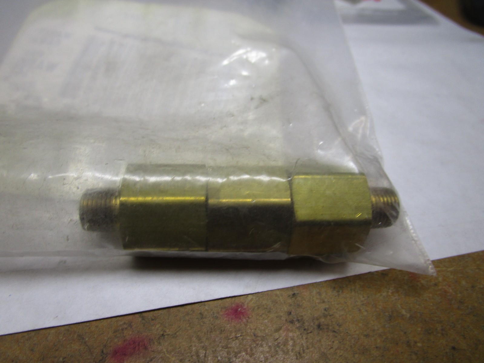 1/8″ Male NPT x 1/4″ Female NPT Brass Straight Adapter QTY 3