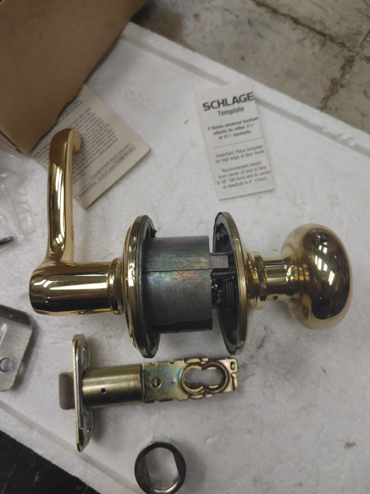 Schlage F10 Passage Handle FLA 605 Lever x Knob Bright Polished Brass Read