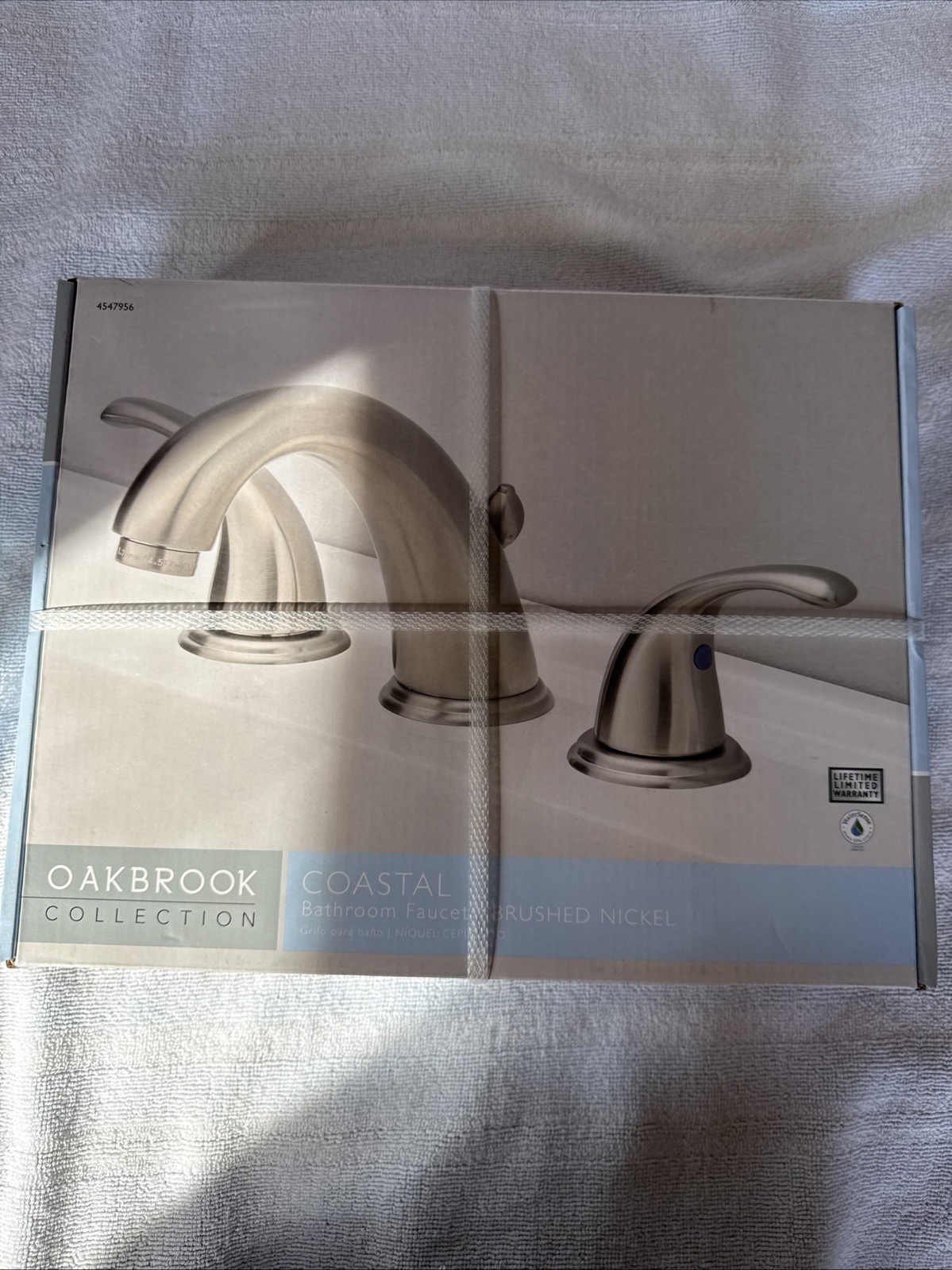 OakBrook Brushed Nickel Widespread Bathroom Sink Faucet 6in. – 12 in 4547956