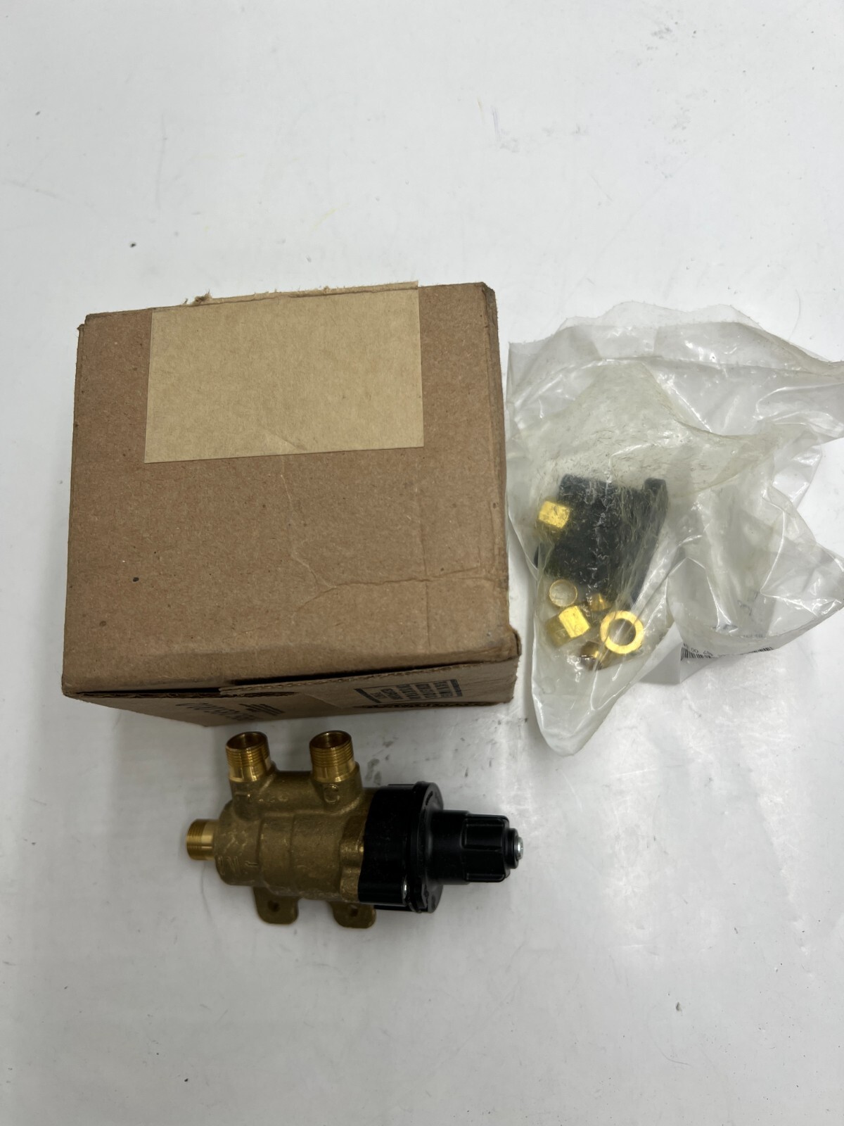 Chicago Faucets 131-ABNF Thermostatic AB Mixing Valve No Finish, Full Flow