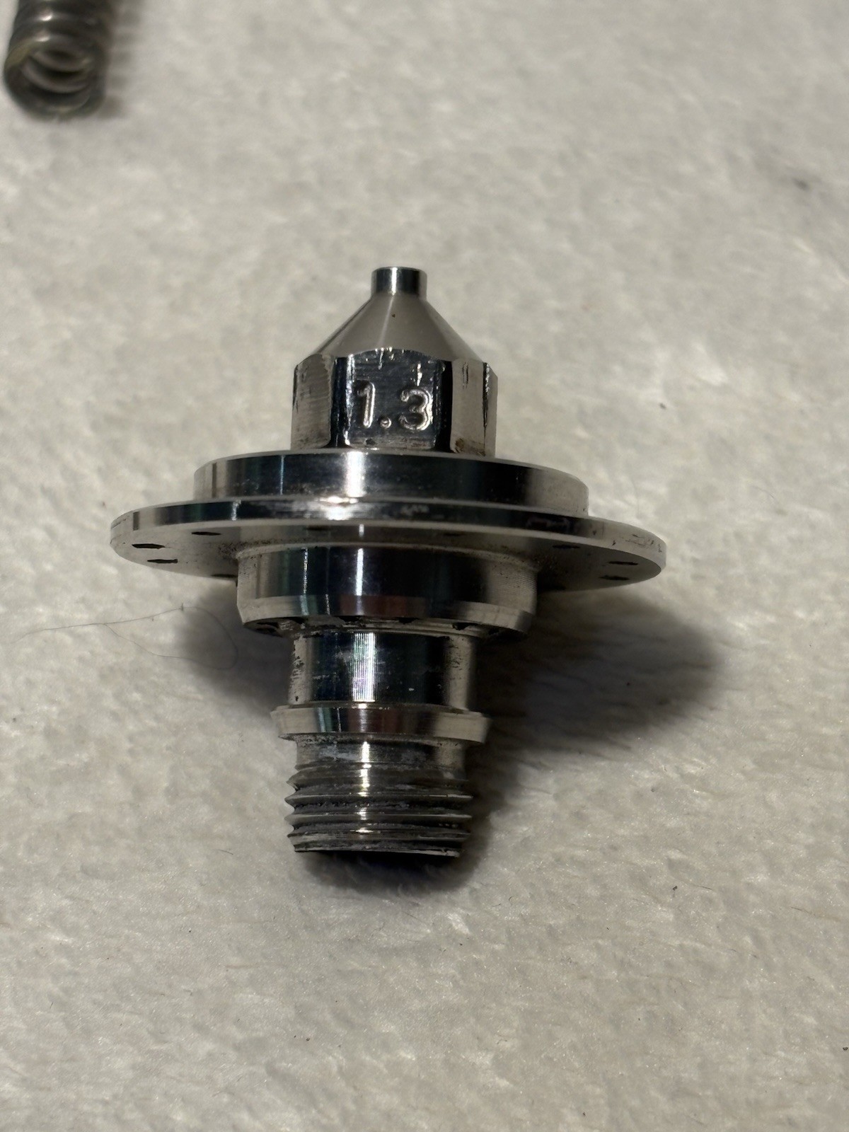 DeVilbiss Starting Line Spray Gun HVLP 30 PSI Max Inlet 1.3 MM Tip M-09 Tested