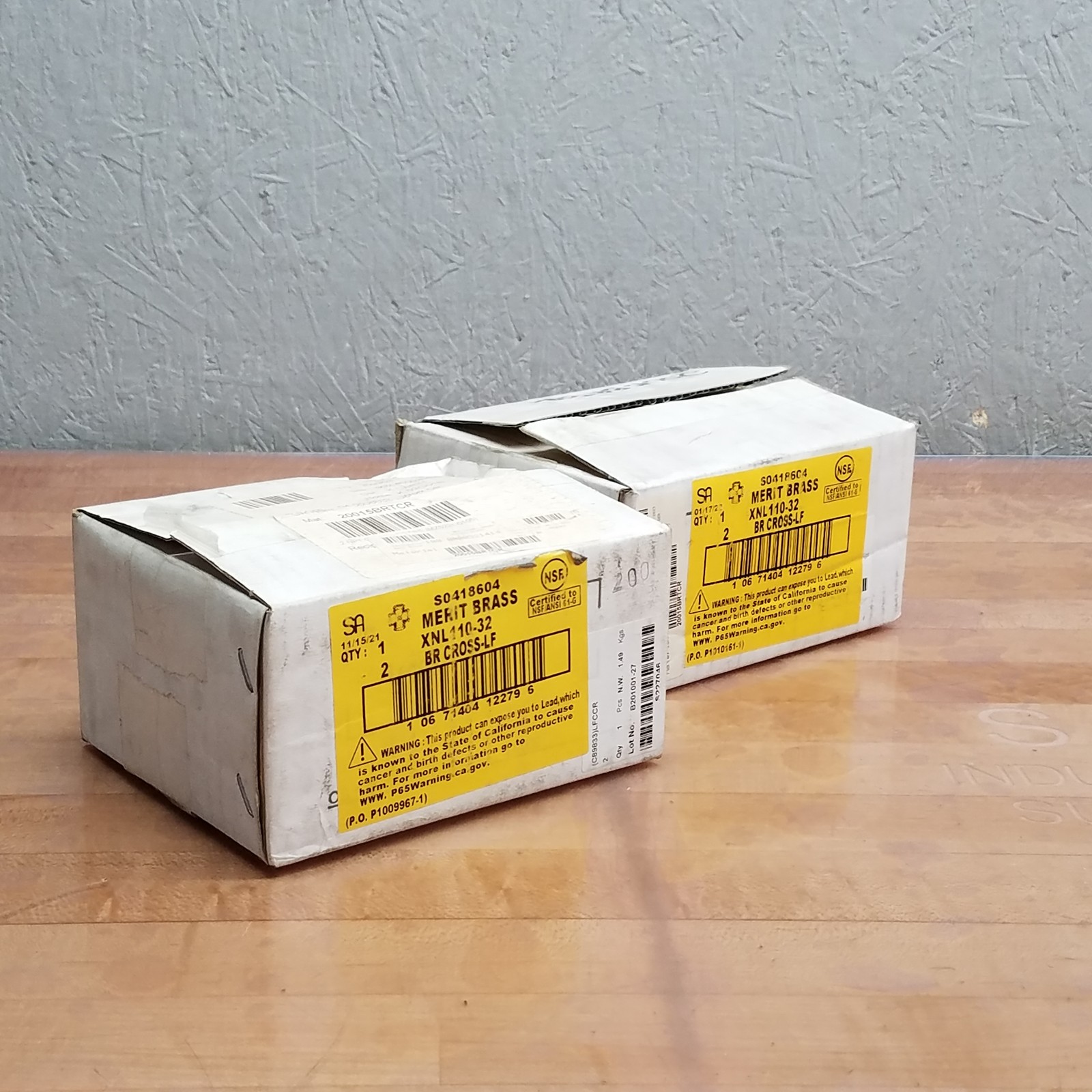 Lot of 2, Merit Brass XNL110-32 Pipe Cross, 2″ Nominal, FNPT End Style, Brass