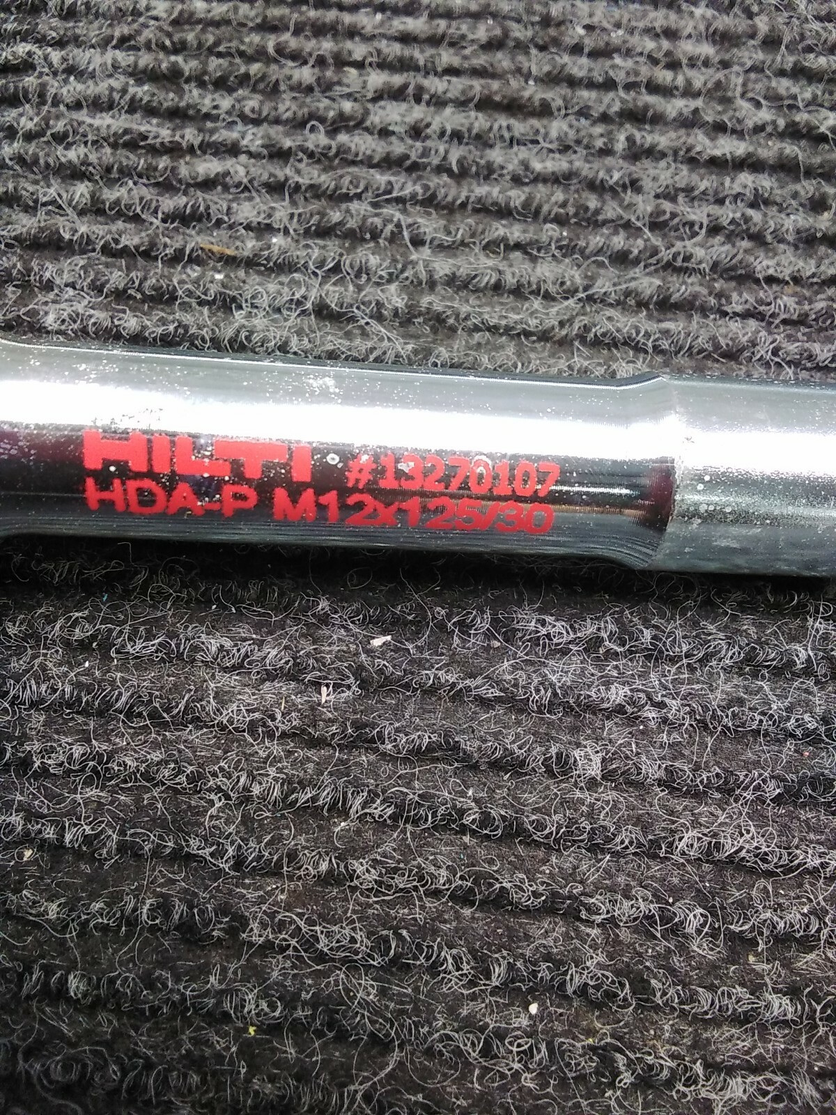 NOS Box of 8 HIlti 331546 Undercut Concrete Anchor HDA-P M12 x 125/30