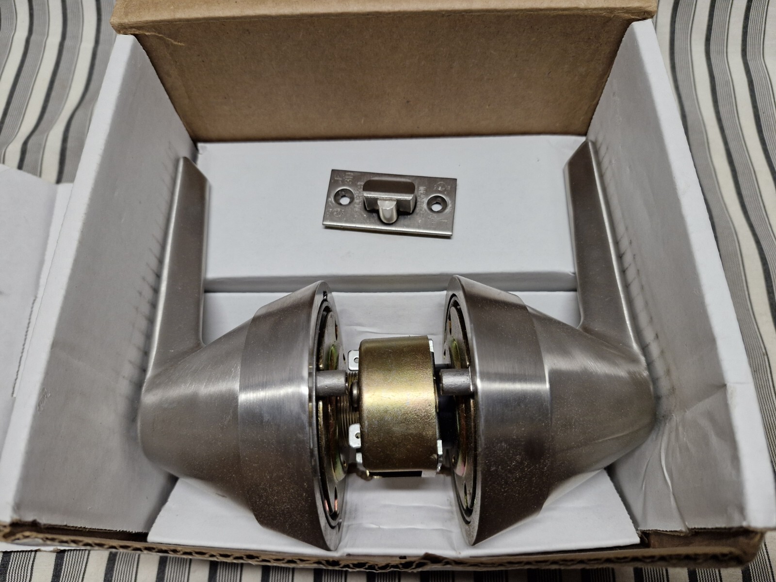 Marks USA 195SSF/32D Institutional Series Life Safety Cylindrical Lever Lockset