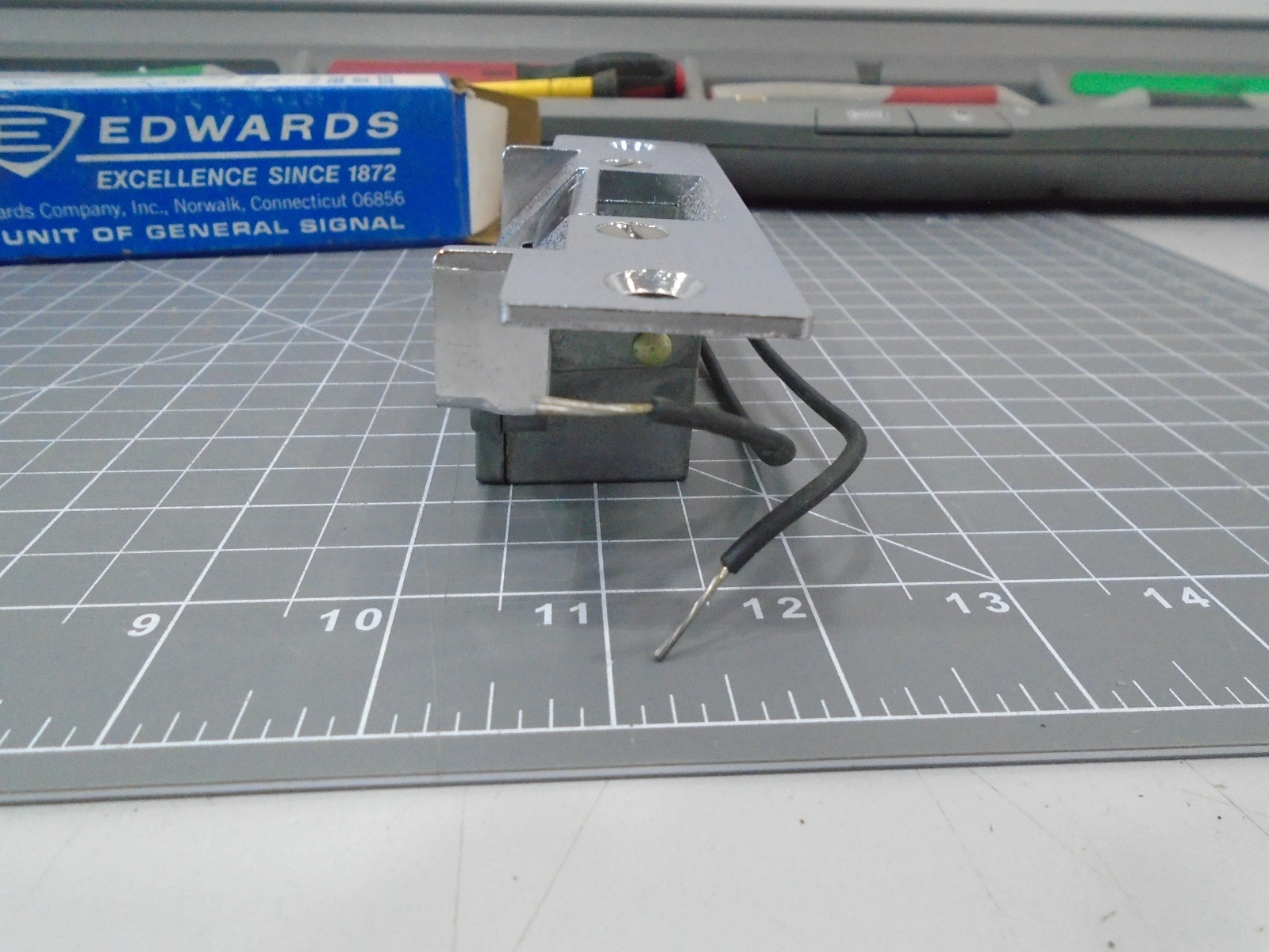 NEW Edwards 151-G1 Electric Door Opener 24 Volt DC 119 Ohms Brushed Chrome