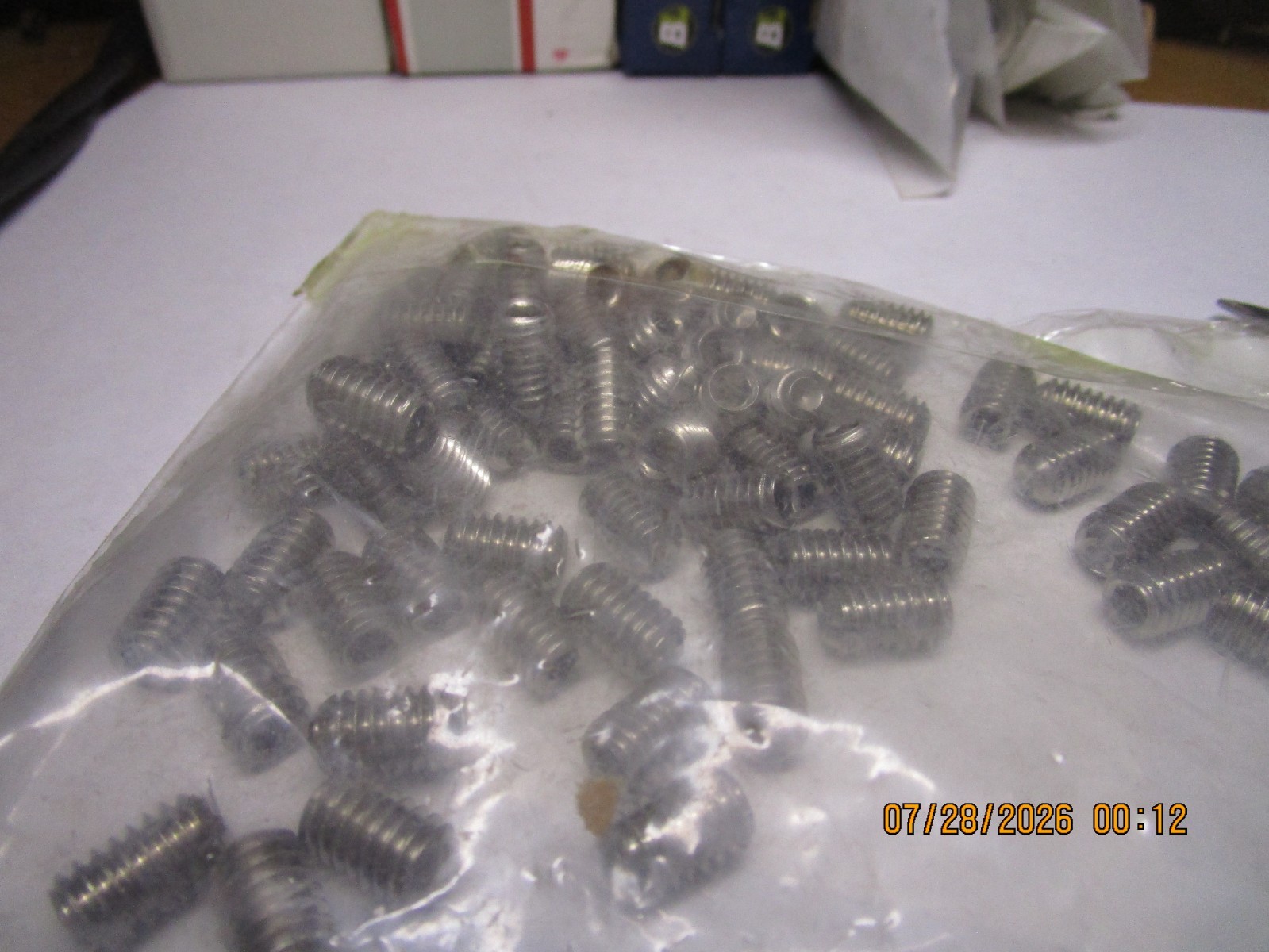 5/16″-18 x 1/2″ Hex Cup Point Grade 18-8 Stainless Steel Socket Set Screw QTY 71