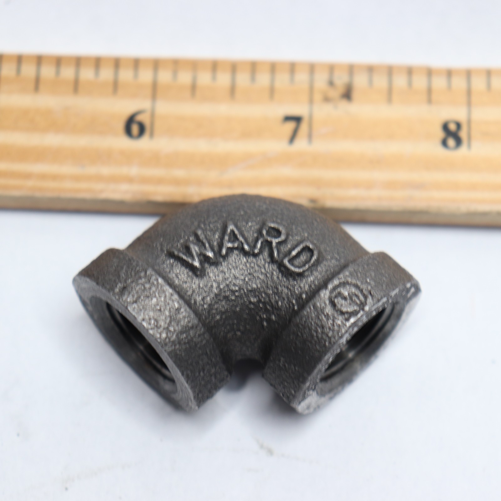 Ward 90 Degree Elbow Black 3/8″