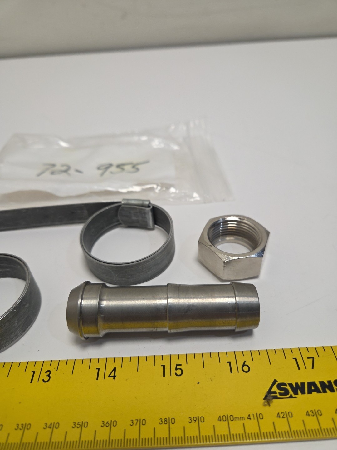 Binks 72-955 SS Hose Connection Kit 3/4″ NPS Swivel X 3/4″ Hose (ID)