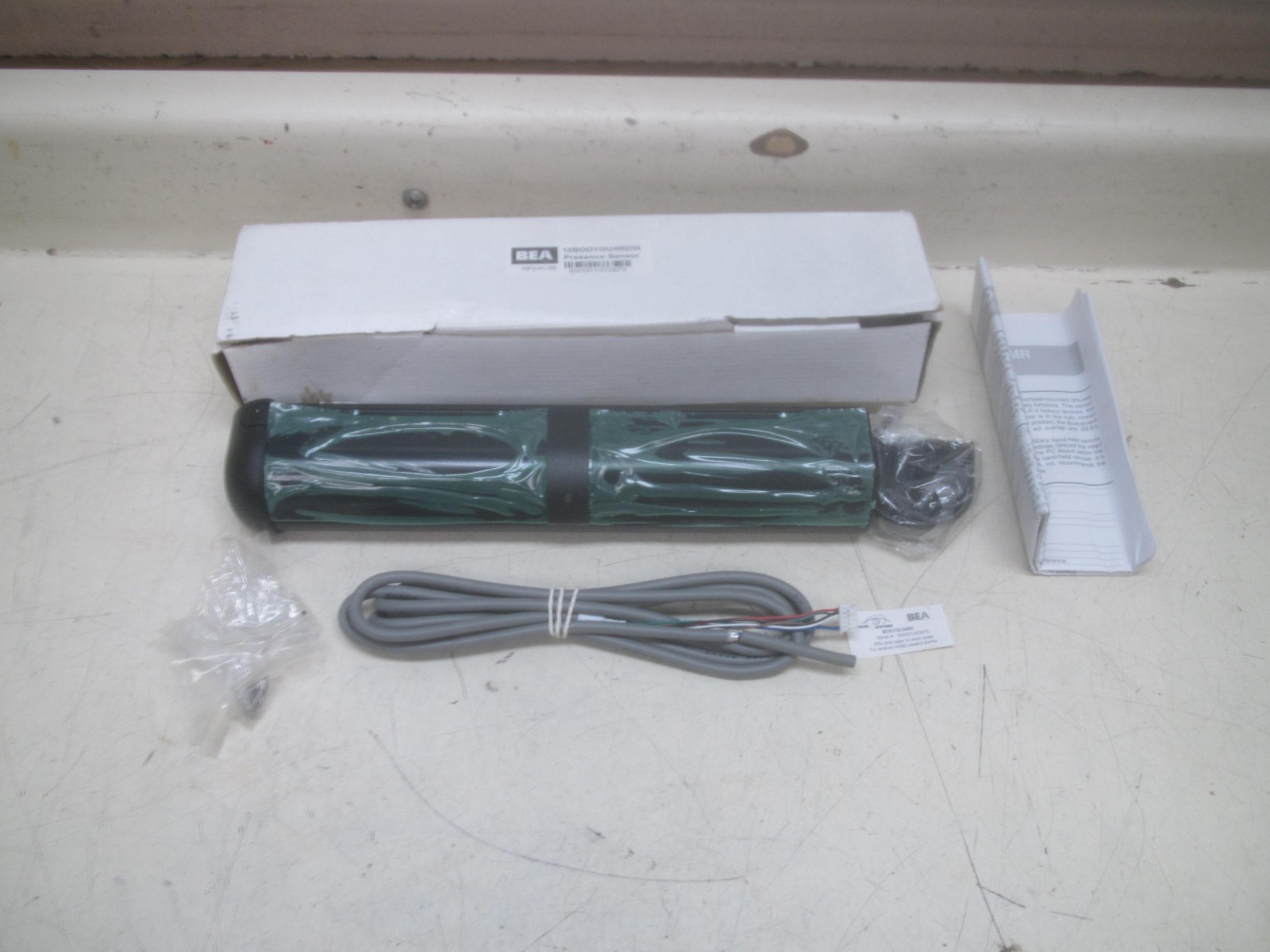 BEA Overhead Presence Automatic Swinging Door Sensor P/N: 10BODYGUARD III