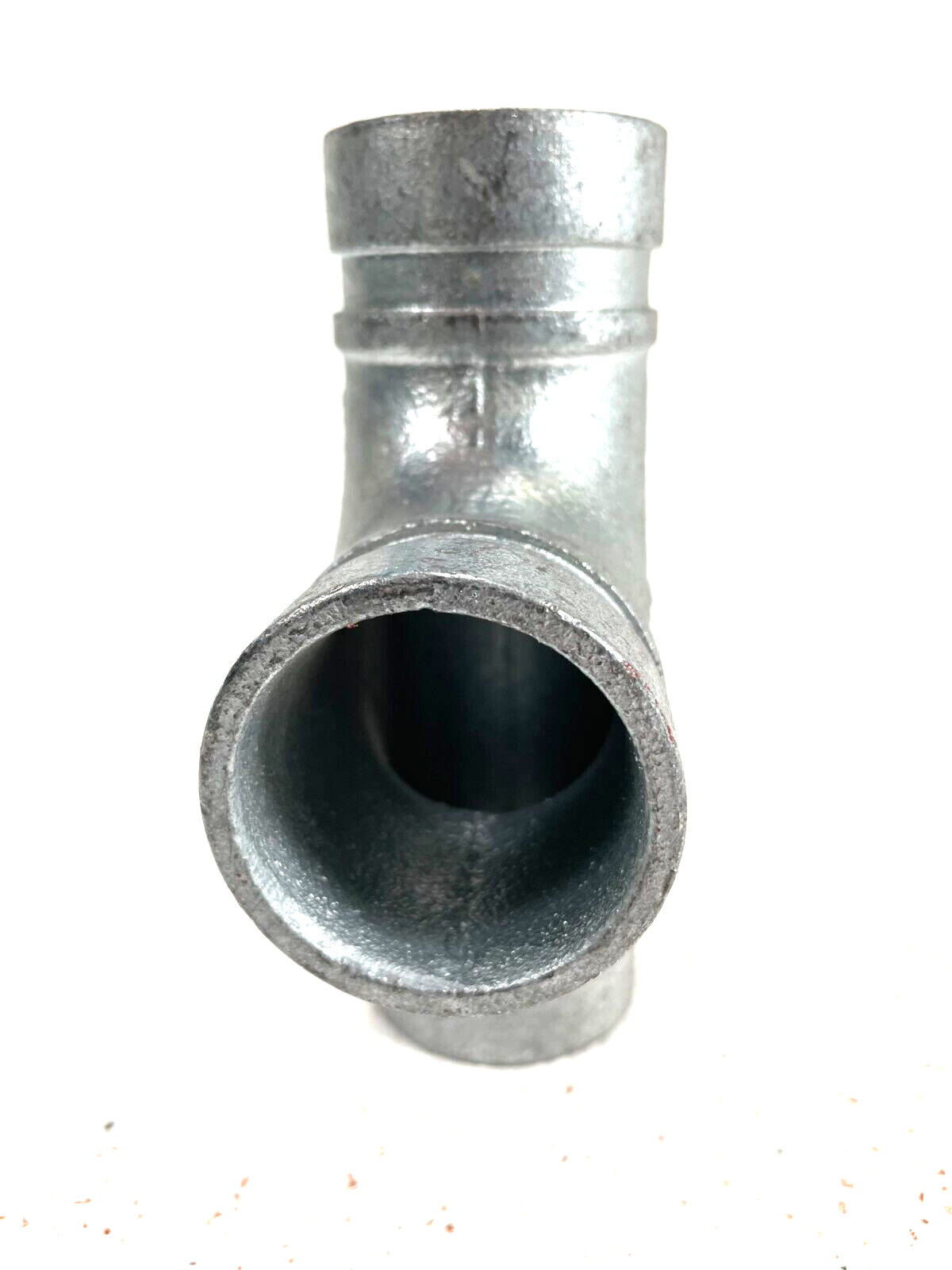 SPF Style T1 Straight Tee 1-1/2″ Galvanized Grooved End IPS Pipe Size Fitting