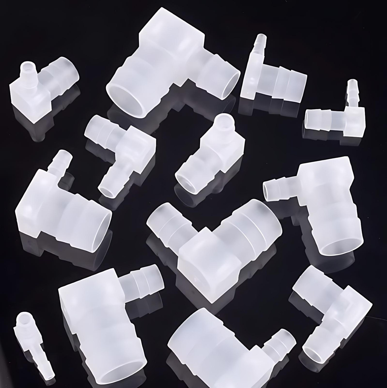 90° Elbow Hose Joiner Barbed Splicer PP Plastic Pipe Fitting 2-Way OD 3.2mm-20mm