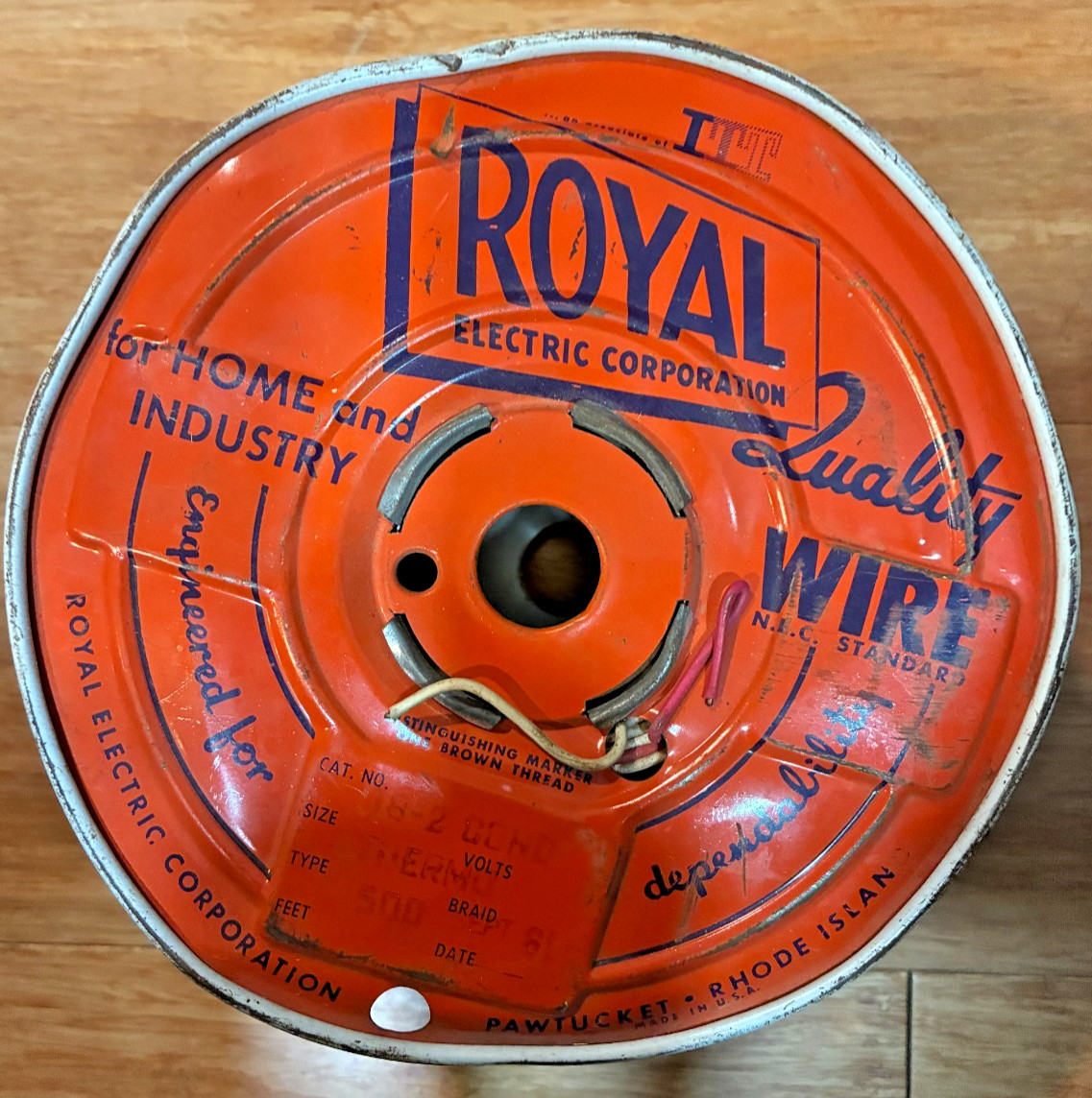 Vintage Royal Electric 18-2 COND Thermo Wire Radio TV 24 ounces