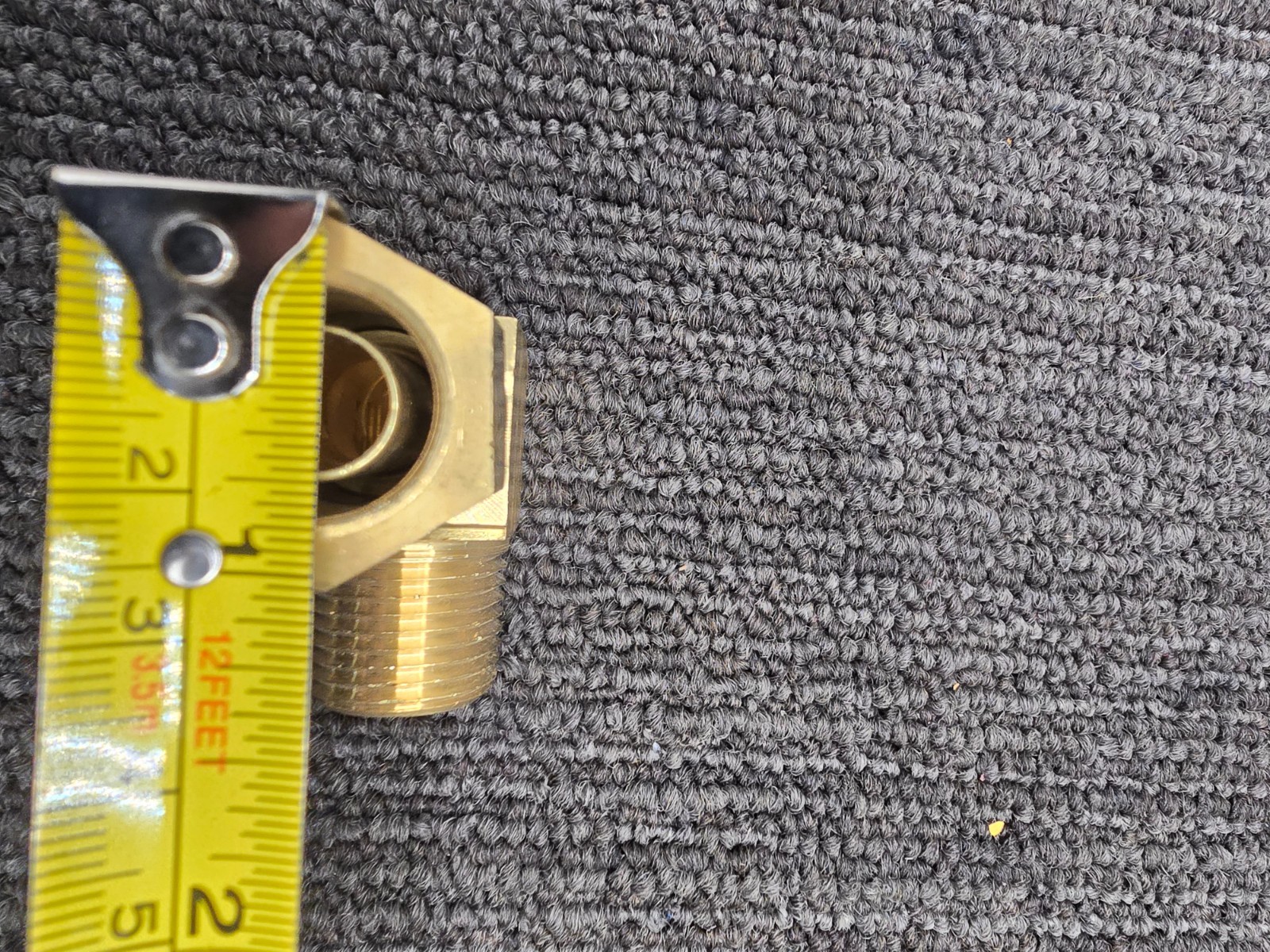(QTY 7) DANFOSS 326 DOT A 5/8 OD Brass 90° Nylon Tubing DOT Elbow