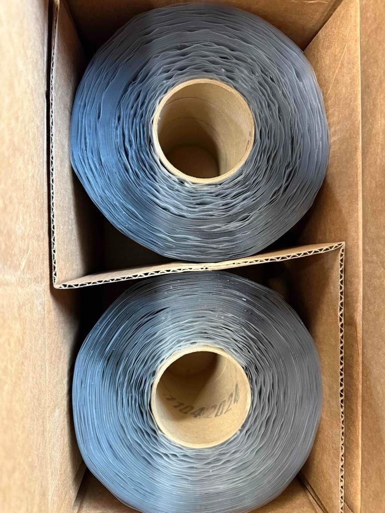2 Rolls Carlisle Sure-Seal EPDM Pressure Sensitive SecurTAPE 6″ x 100′ 302952