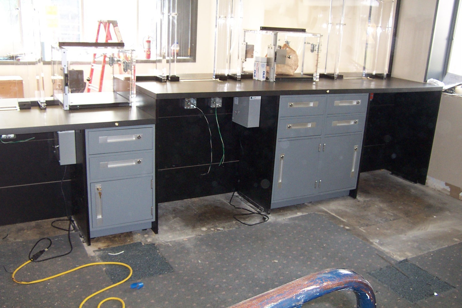 Electronic High Use Package Exchange-great for Retail, Restaurant, Liquor Store