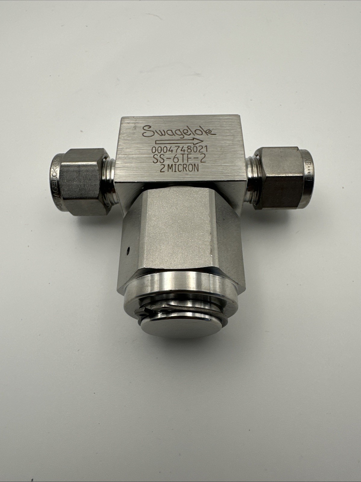Swagelok SS-6TF-2 Tee-Type Particulate Filter, 3/8” Tubing, 2 Micron Pore Size
