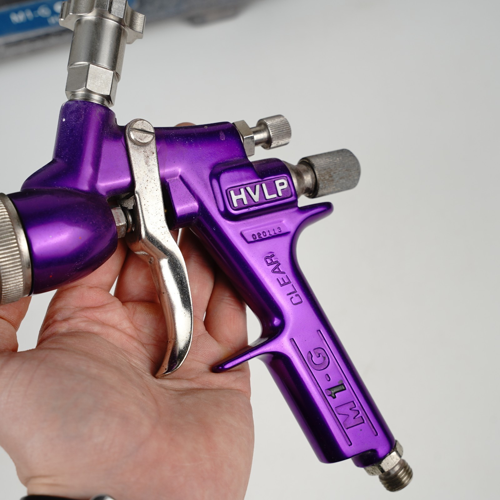 Binks M1-G Clear HVLP & Artison HVLP Gravity Feed Spray Guns w/ Case