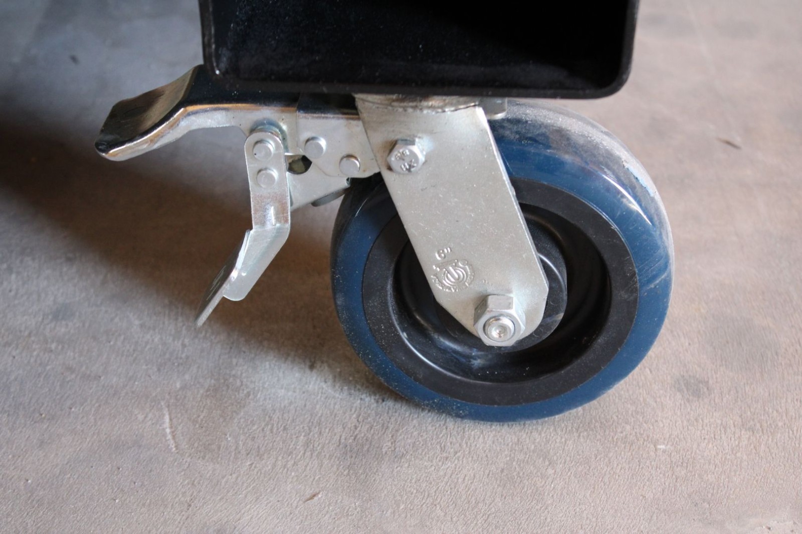 FOAM PRO R3 EXP2 RIG CART