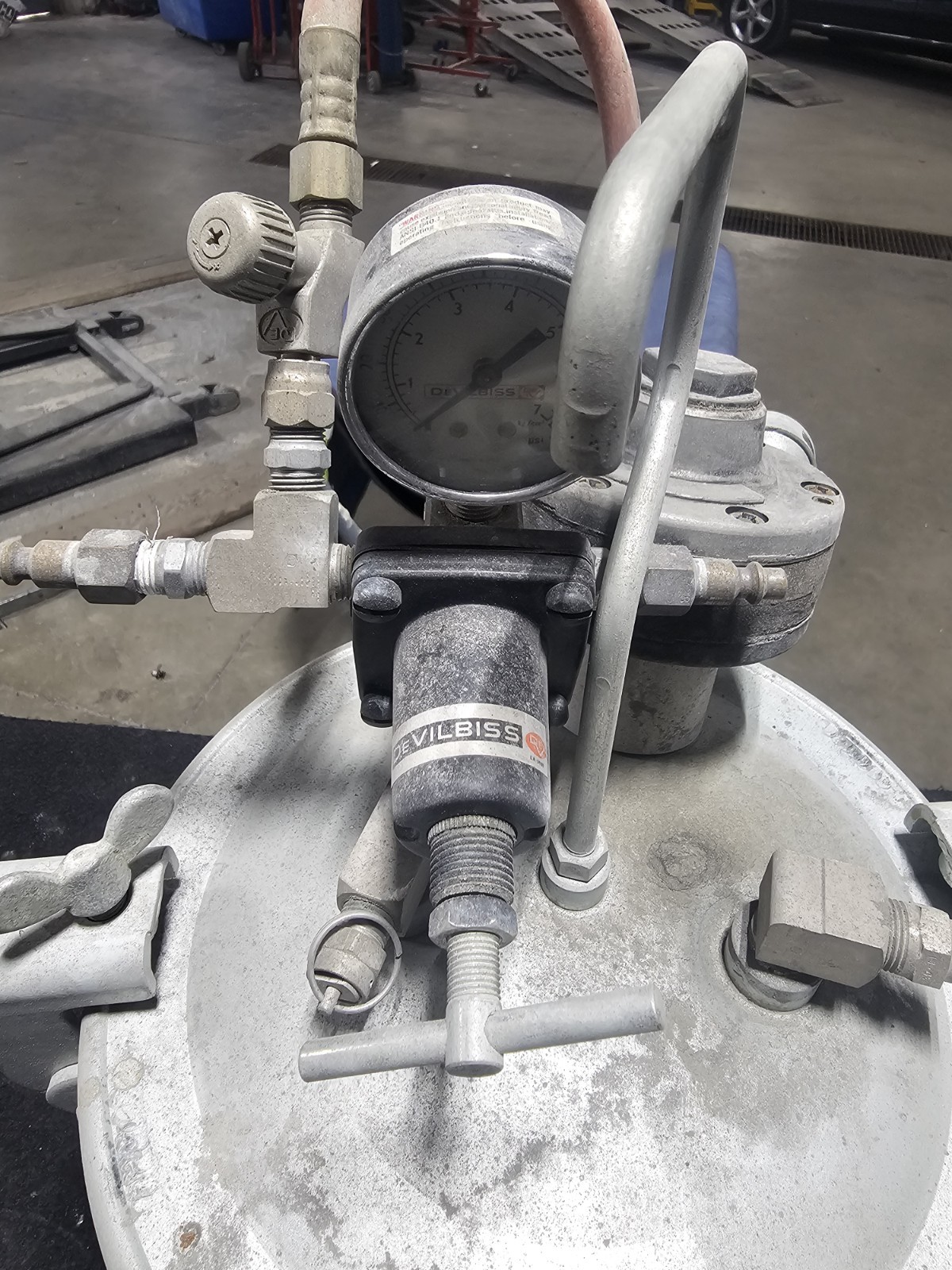 Devilbiss Pressure Pot LA-1731