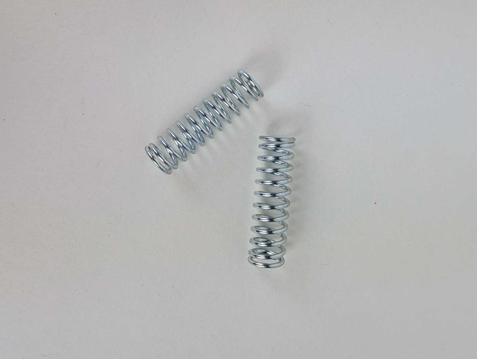 2 packs of ABR1001 SPRING, 4 pcs in total for ABURE A9 A11 Spray Gun