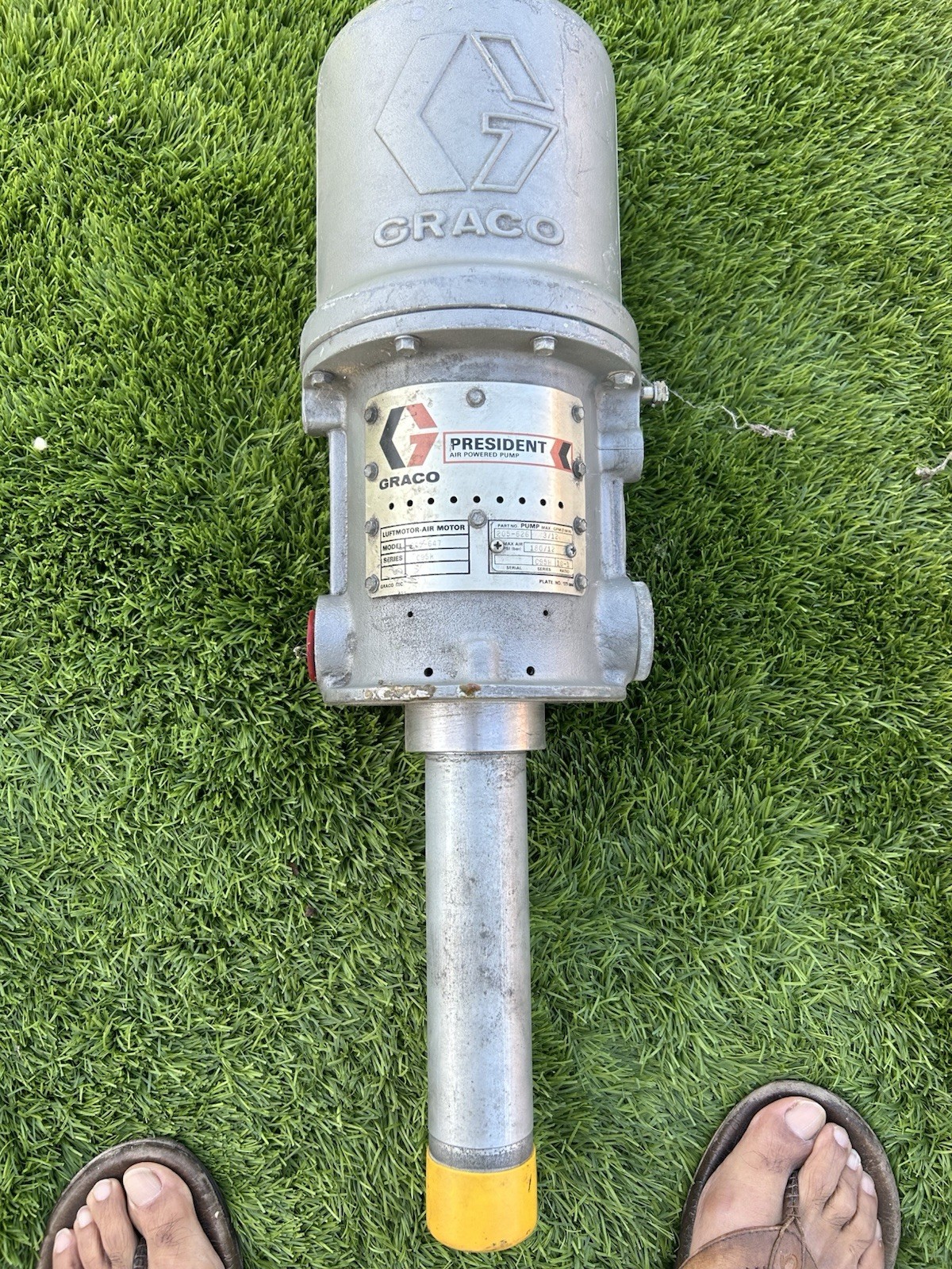 Graco President 205‑647 Air‑Powered Pump – 10:1 Ratio, 3 GPM, 180 PSI