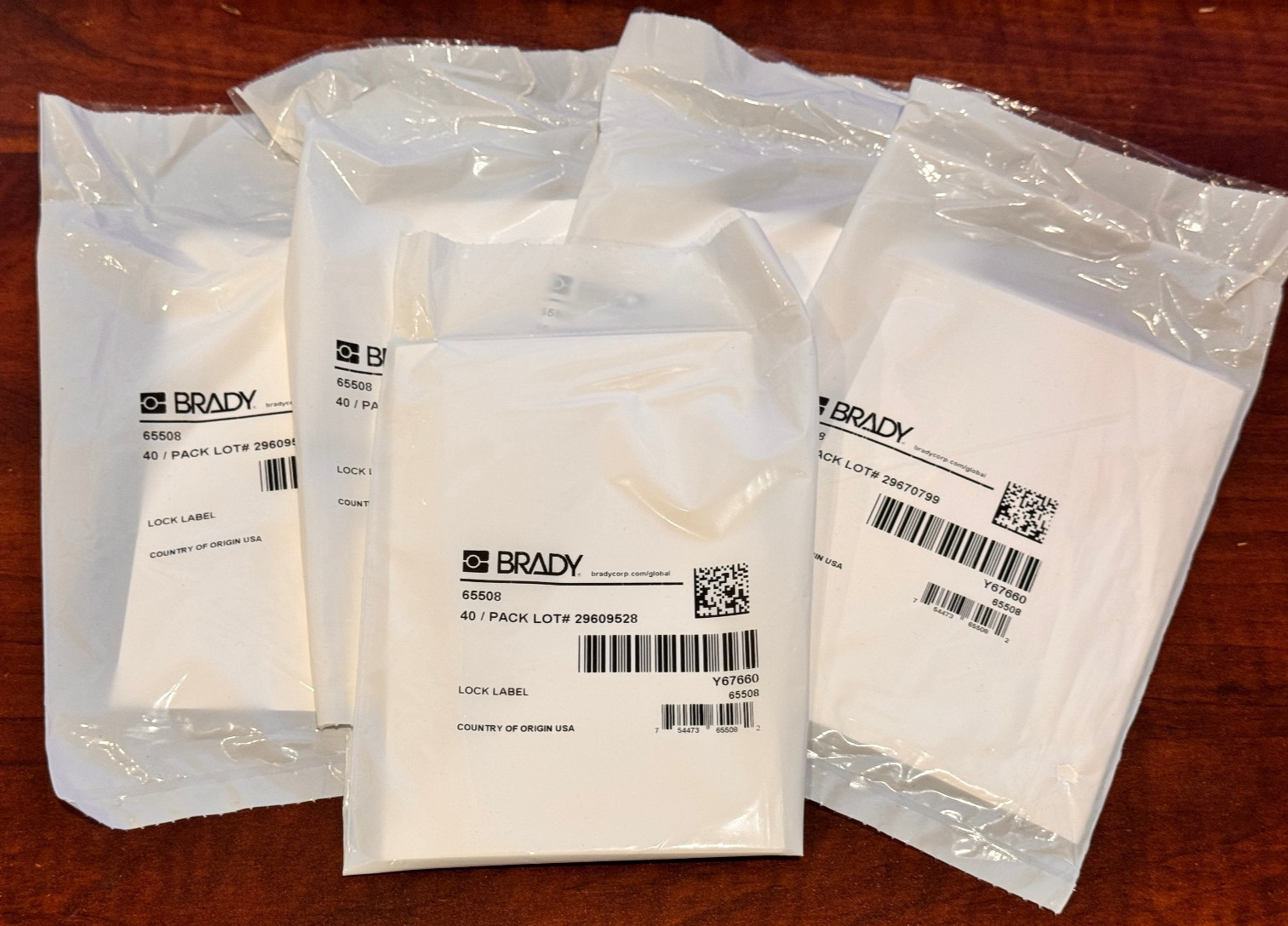 200 Pack – 6″ x 1″ Brady 65508 Clear Lock Label Laminate Overlaminate 1×6 B-674