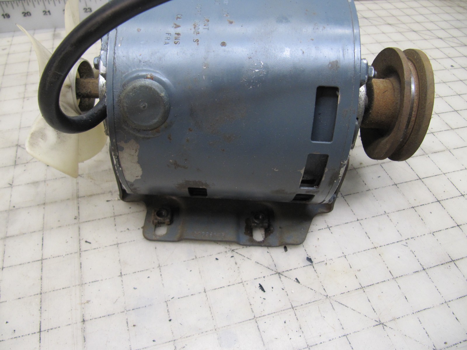 Used Working Replacement Red Devil 5400 Dual Arm Paint Shaker 115V 1/4HP Motor