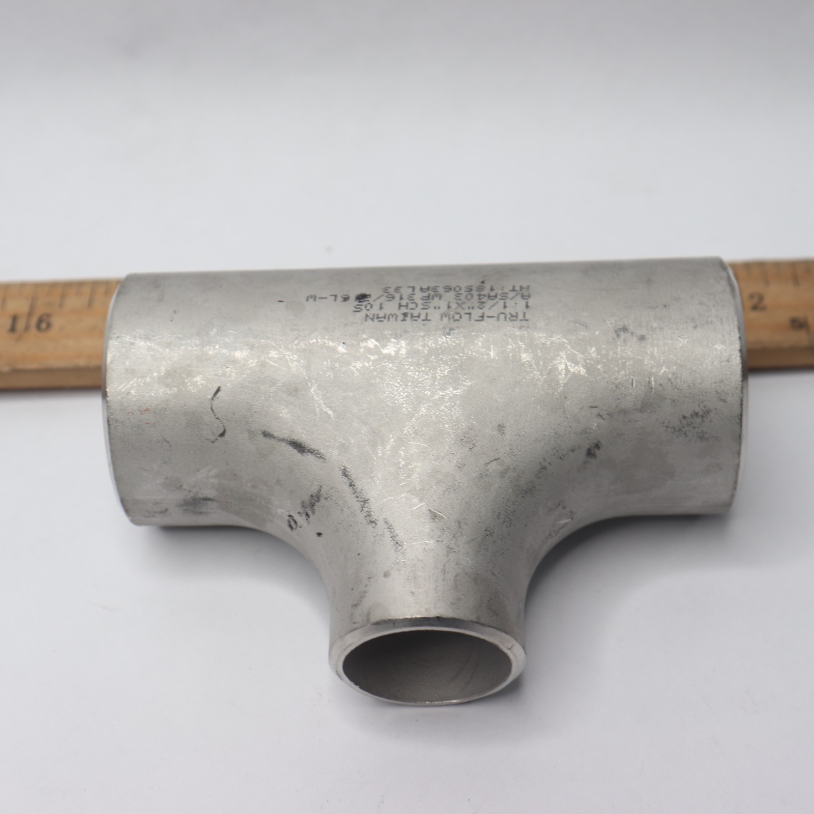 Butt Weld Reducing Tee Pipe Fitting Schedule 10 316 Stainless Steel