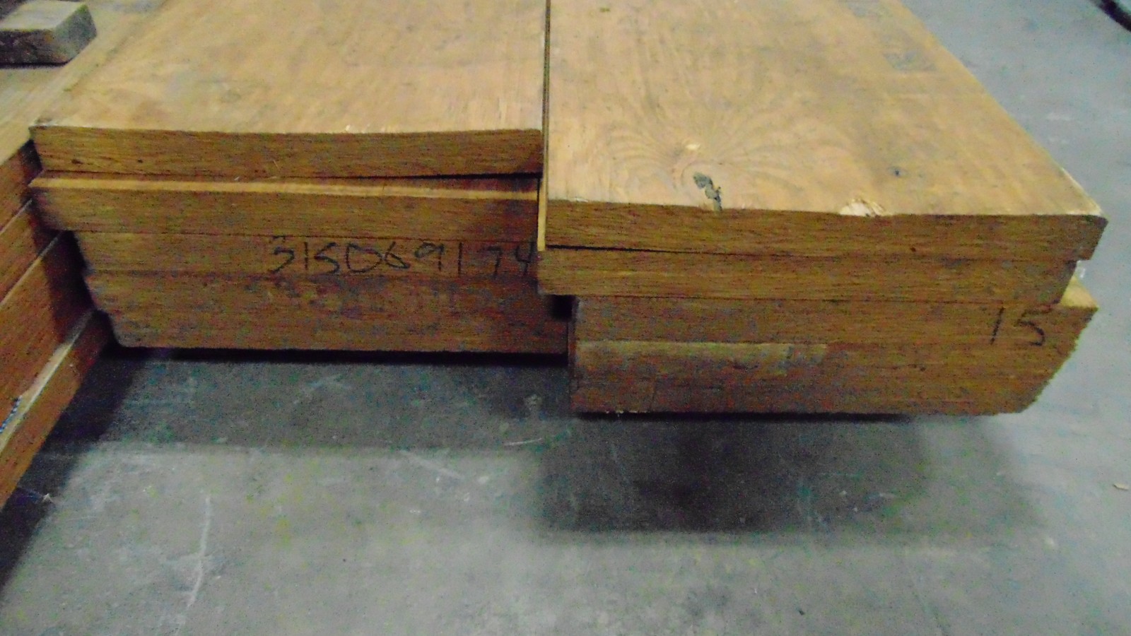 LVL Beam – 28′ x 9-1/2″ x 1-3/4″