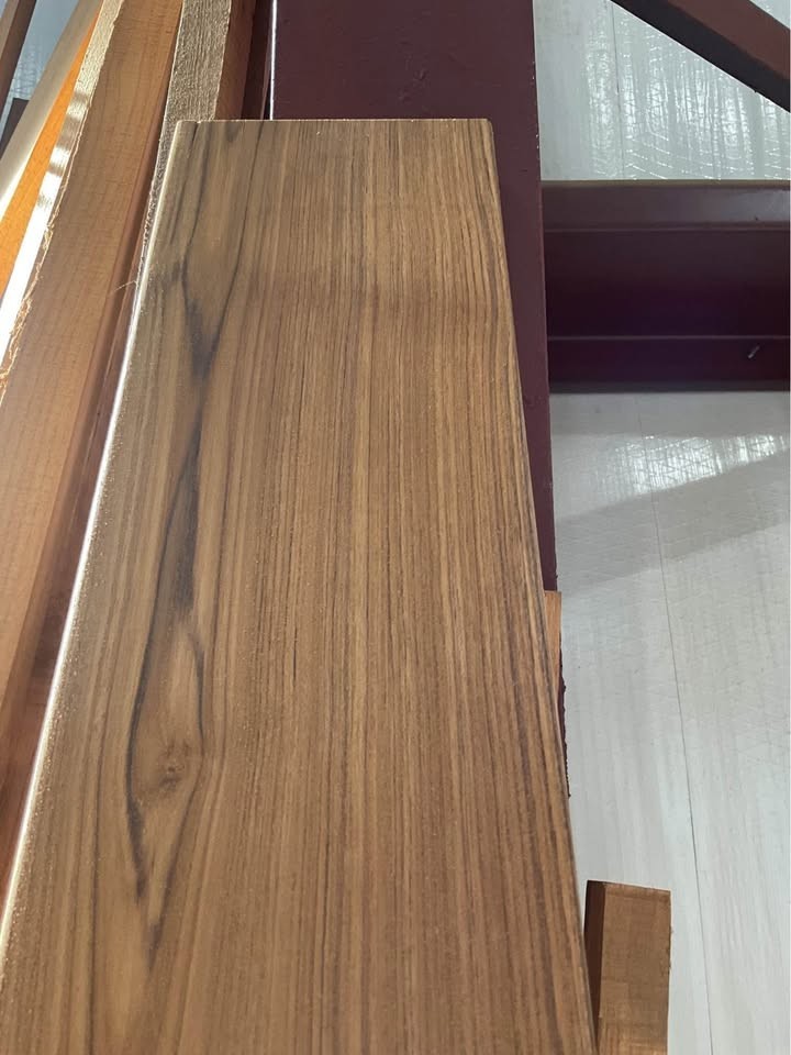 Marine Grade Teak Lumber – 6″ Wide x 7/8″ Thick – 3 ft to 4 ft Lengths –Planed