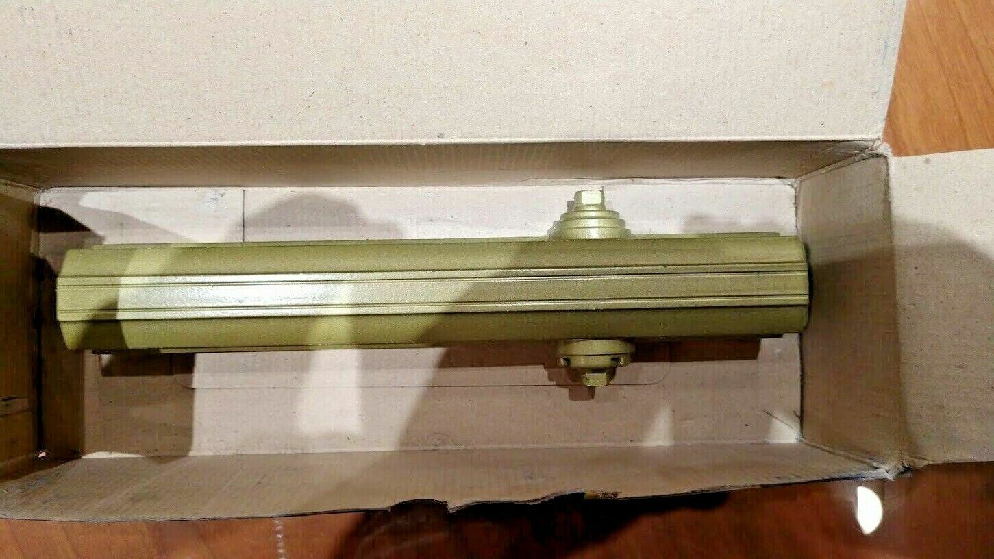 BAH 1001 SPRAYED BRASS DOOR CLOSER (REPLACES NORTON 8301) SIZE 1-6 LESS COVER