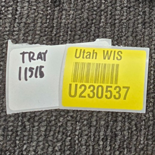 (QTY 7) DANFOSS 326 DOT A 5/8 OD Brass 90° Nylon Tubing DOT Elbow