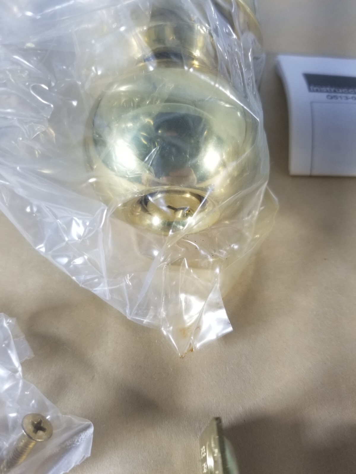 Falcon Entrance/Office Lock Y521P6 Hana 605 Bright Brass With Keys