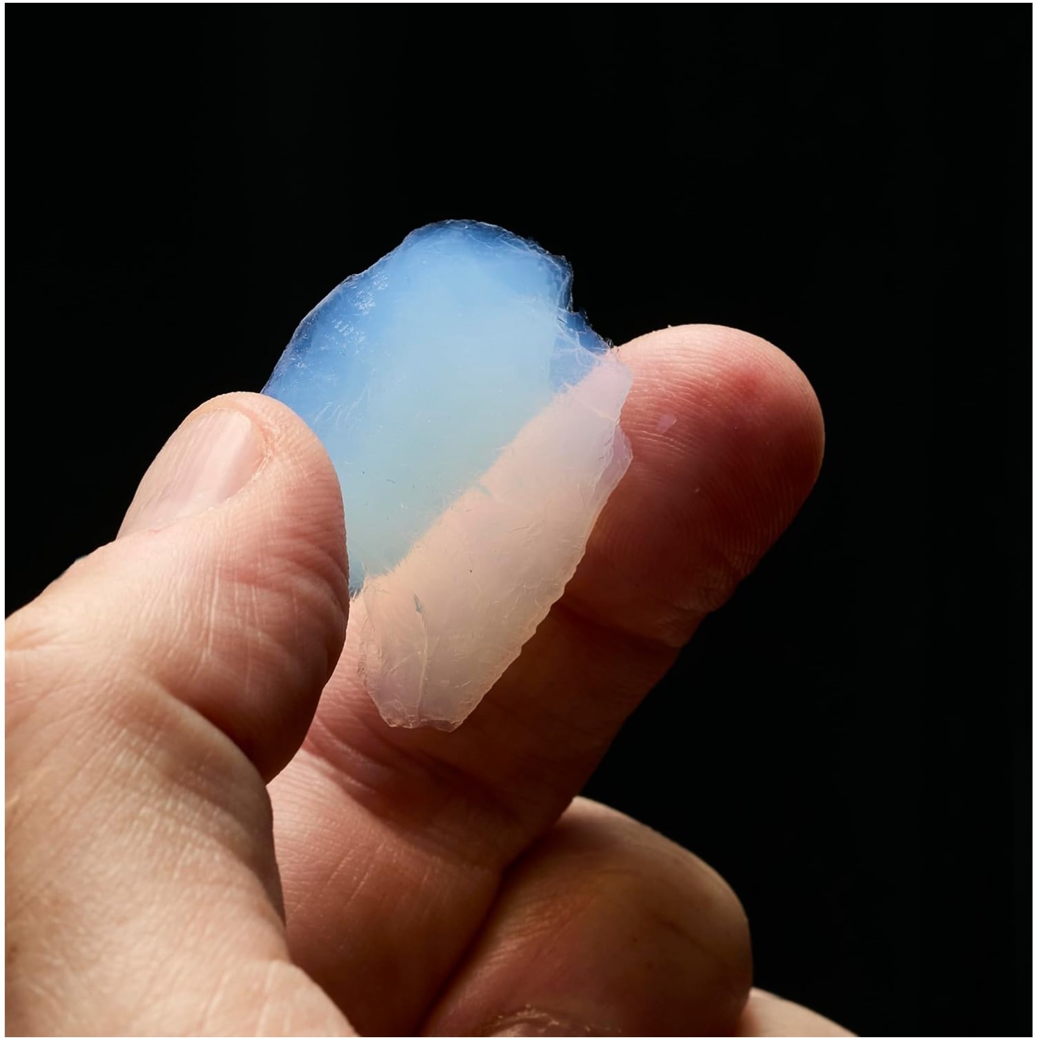 NASA-Inspired Aerogel: World’s Lightest Material, Unique ‘Frozen Smoke’ Chunks