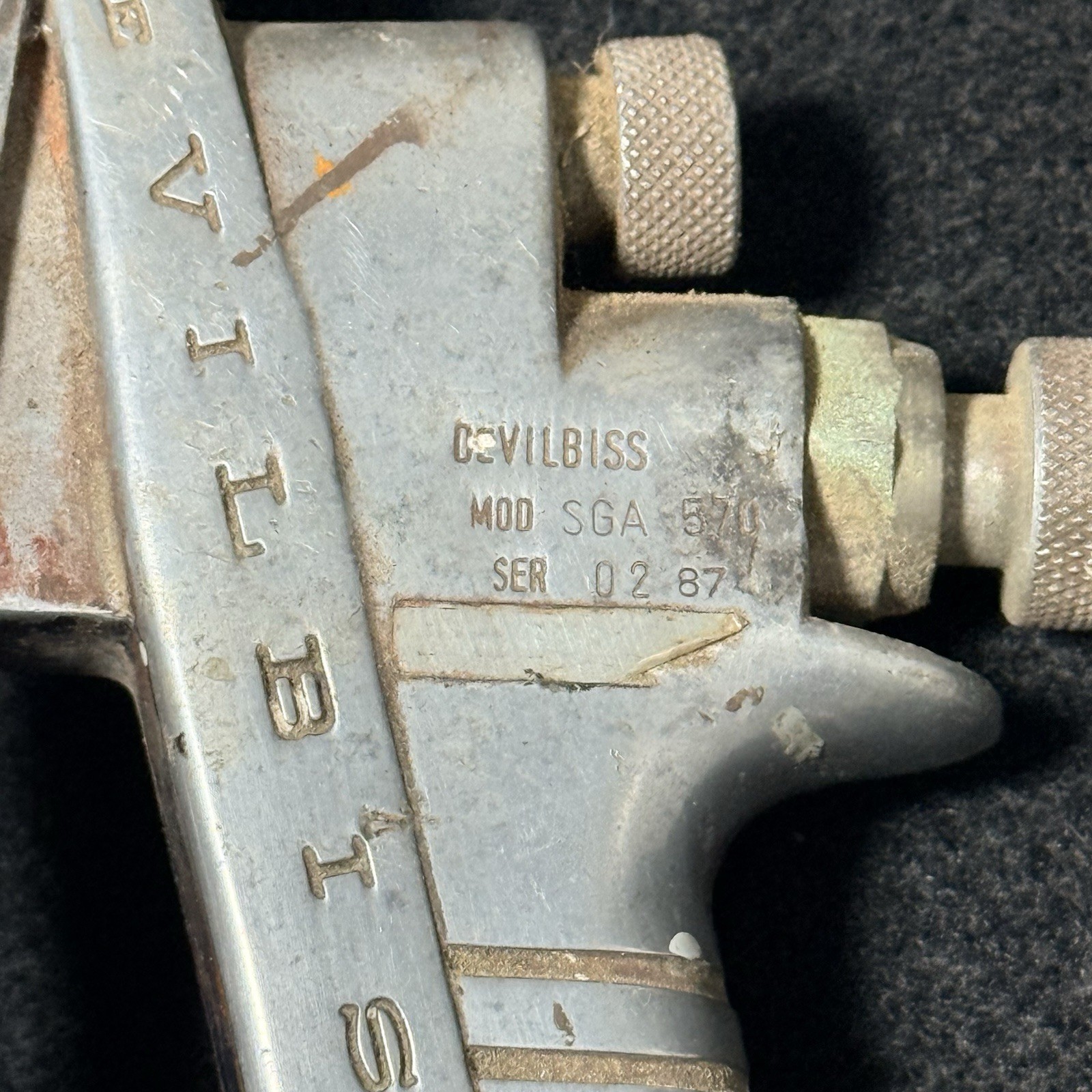 vintage DeVilbiss spray gun, potentially a model JGA-570