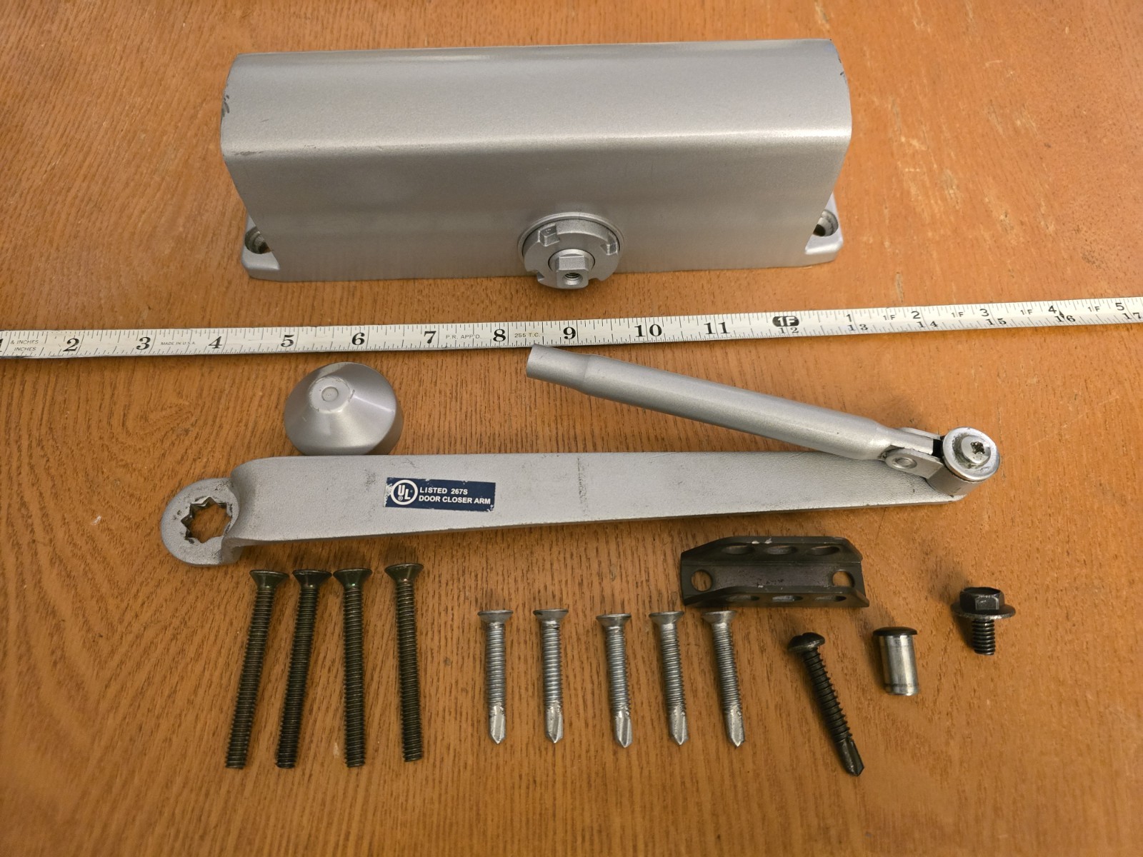 Dual Valves Size 3 Door Closer Hardware Parts & Closer Body Only, Replacements