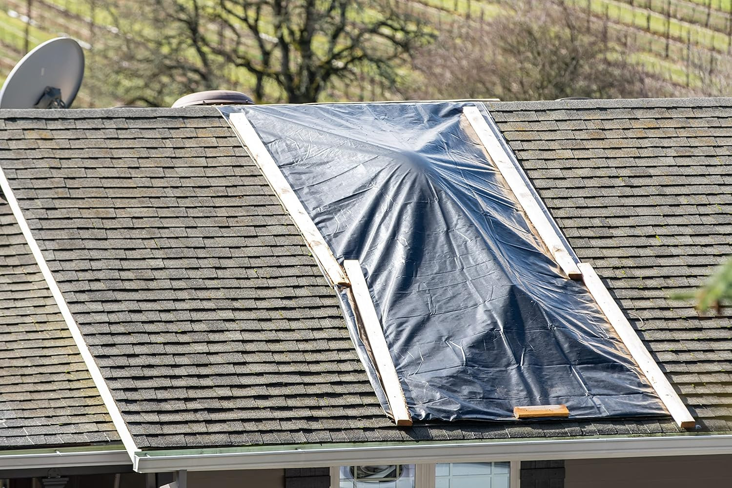 Black Plastic Sheeting – 10′ X 100′, 6 MIL Heavy Duty Gauge – Vapor and Moisture