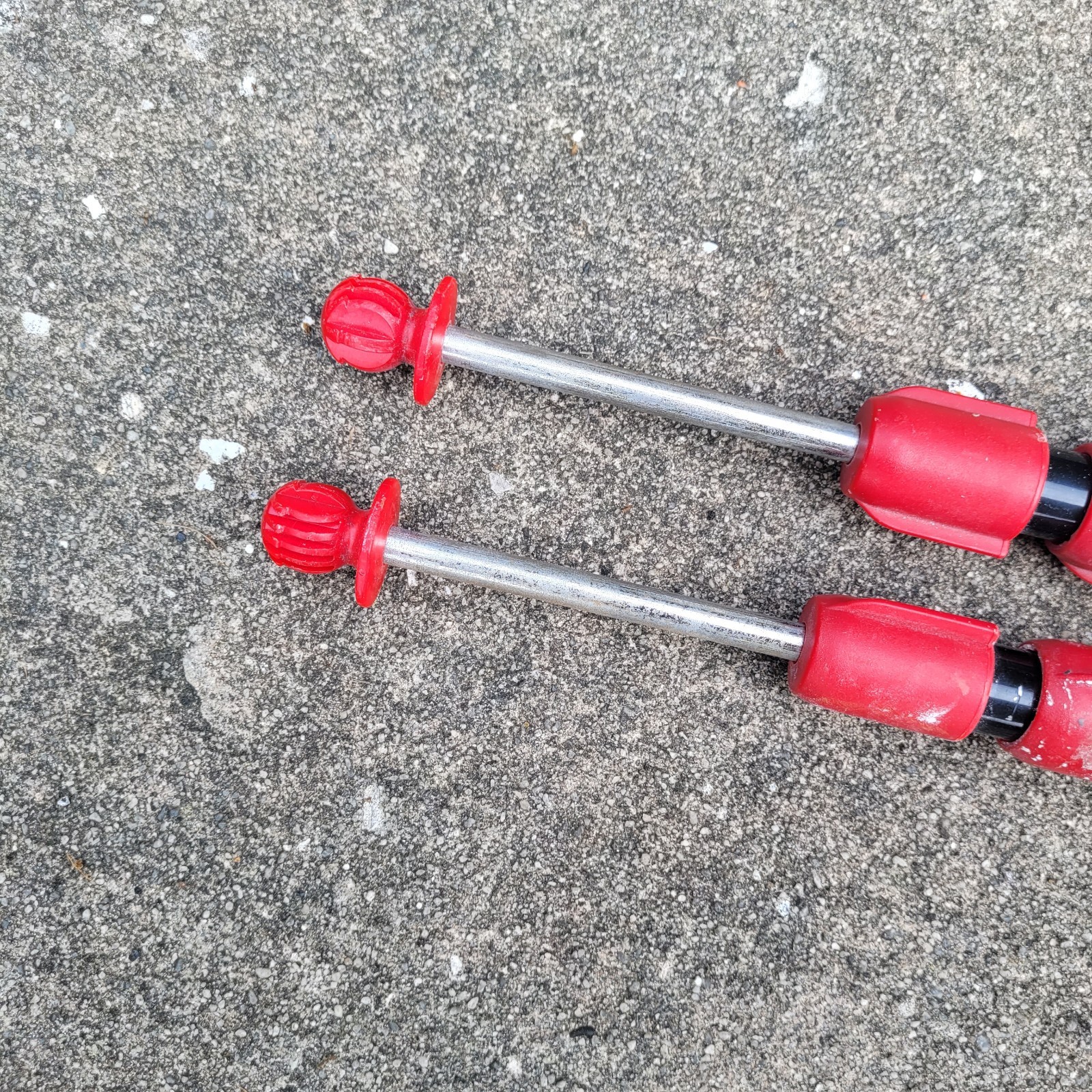 Zipwall Zip Pole 10ft Replacement Steel Poles Lot Of 2 Spring Loaded