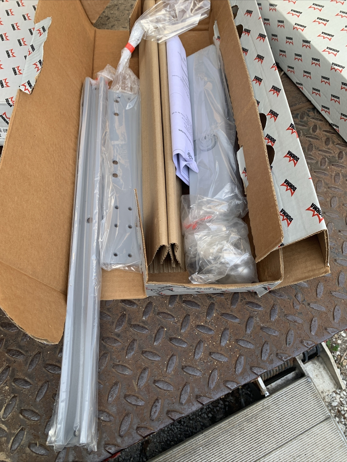 Hydraulic Door Closer Dorma 8616 Cov Bp86T Snb1 600 EF