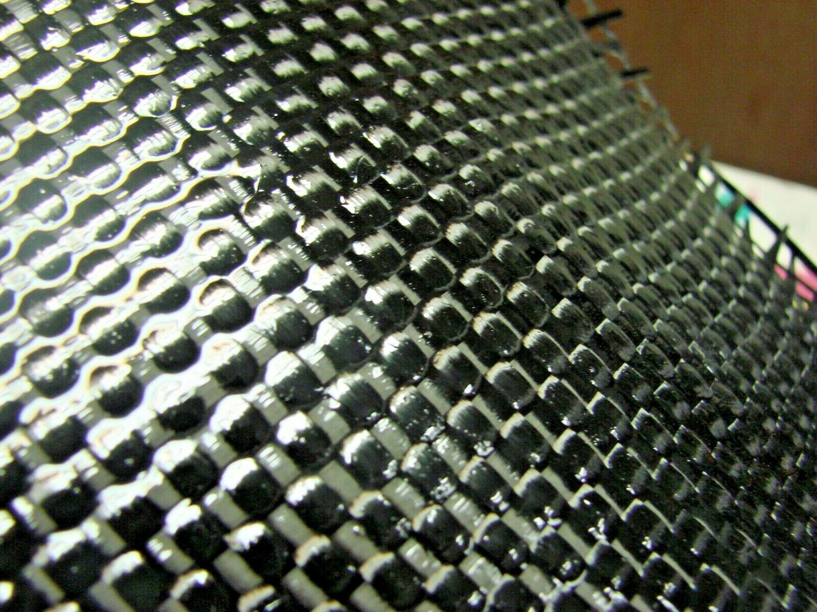 CARBON FIBER FABRIC 3K PLAIN WEAVE 6 OZ. 42 IN WIDE X 3 YARDS LONG WITH TRACERS