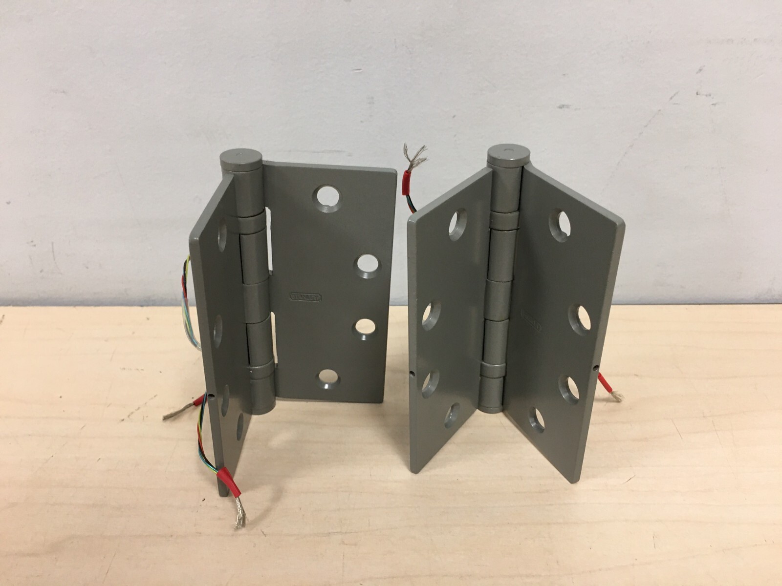 LOT OF 2! stanley 4 1/2″ hinge door hindge flexible connectors 343R