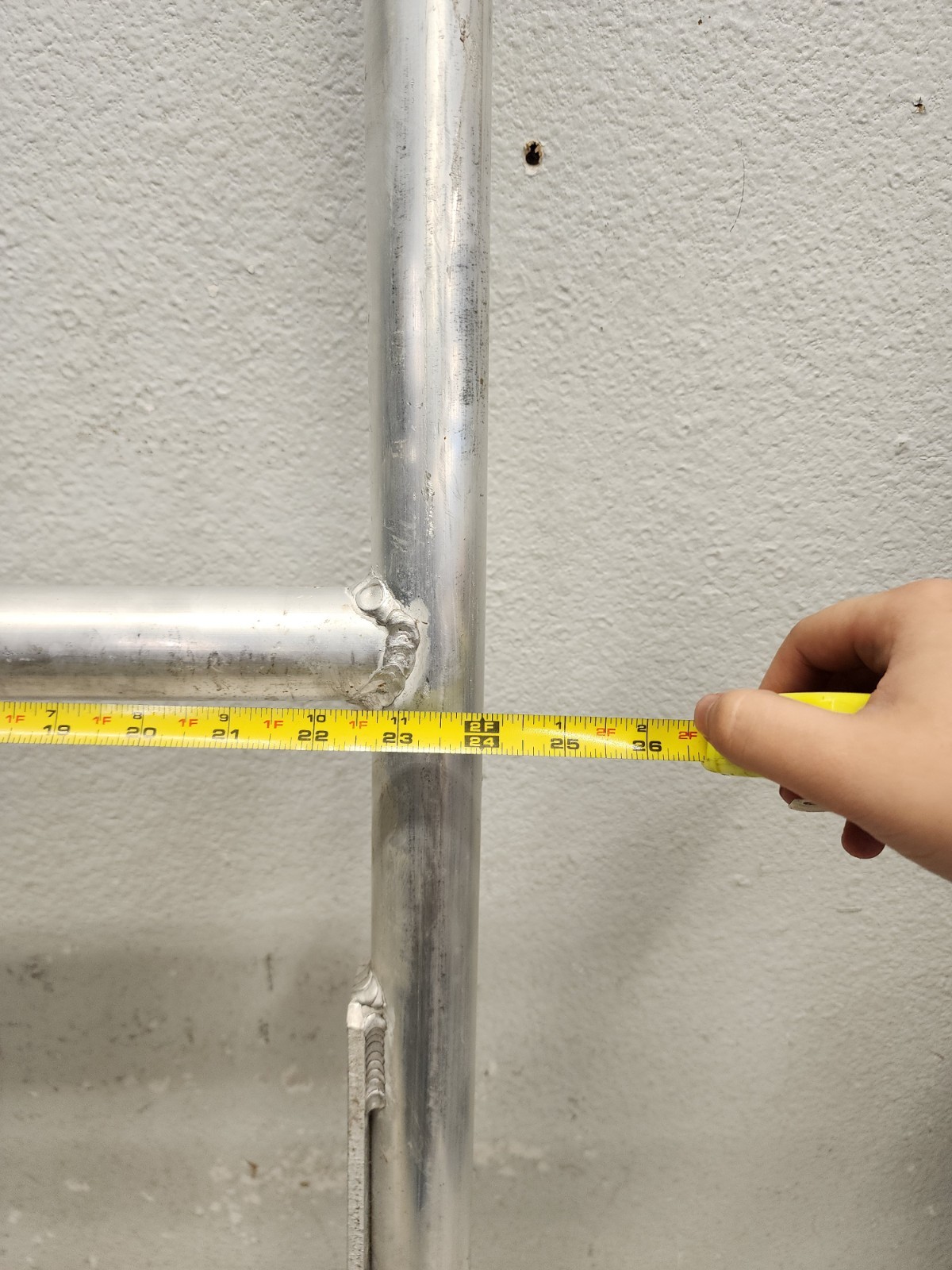 (2) Cotterman Aluminum Bolt-On Railings 42″ H x 24″ L