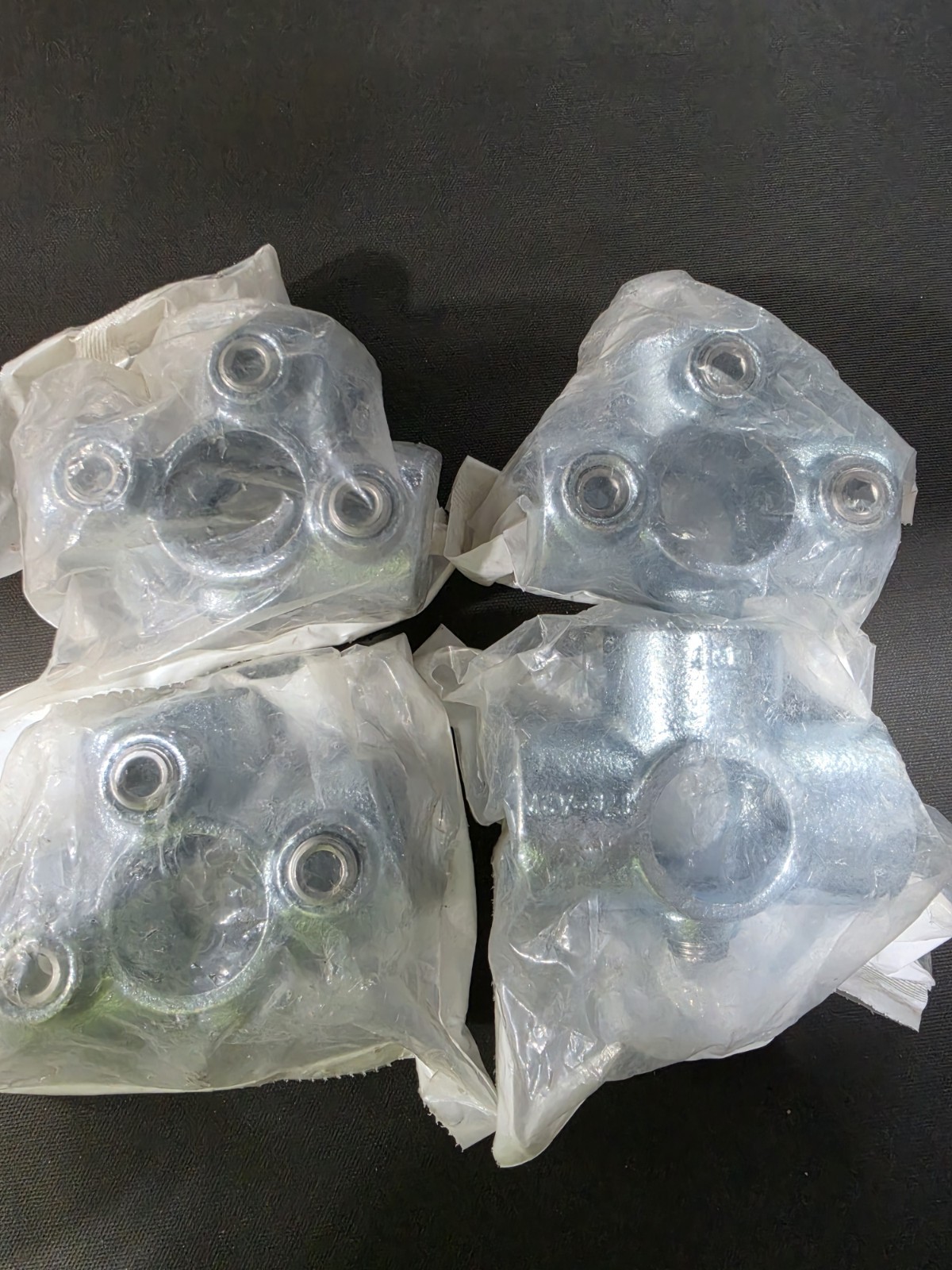 Lot of 4 SteelTek 677-604HC 3/4″ Three Socket Cross Tee Structural Pipe Fitting