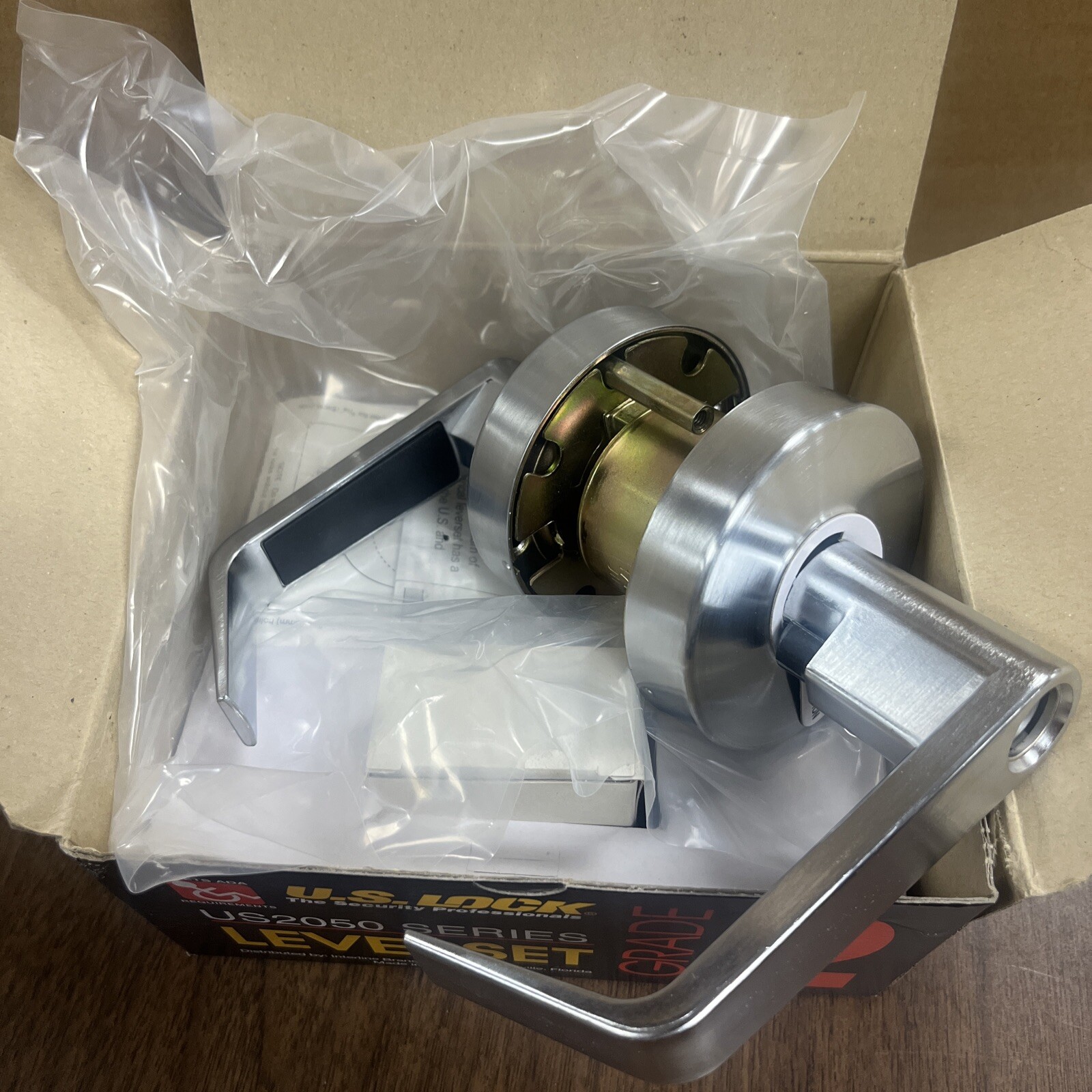 Us Lock Leverset Grade 2 Us2050 Privacy 2-3/4” #U015922 New Nos