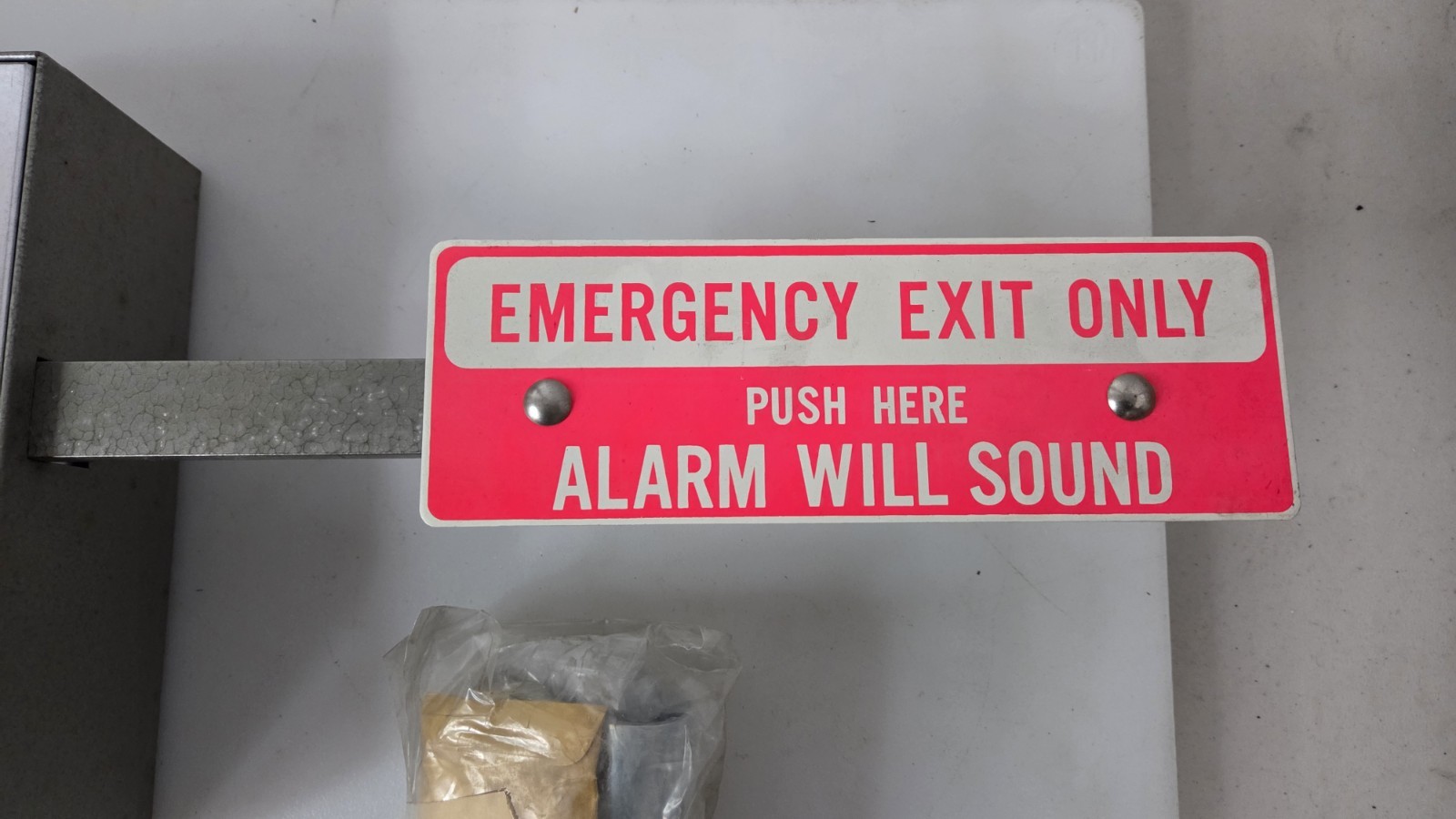 DETEX ECL-230 EMERGENCY DOOR EXIT ALARM CONTROL LOCK- NEW OLD STOCK