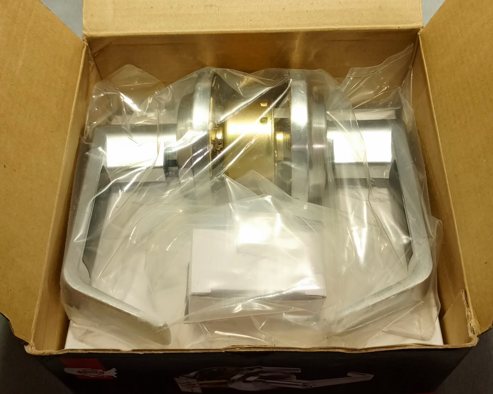 LSDA L100 Series Grade 2 Lever Lock (does not include Keycore and Deadlatch)