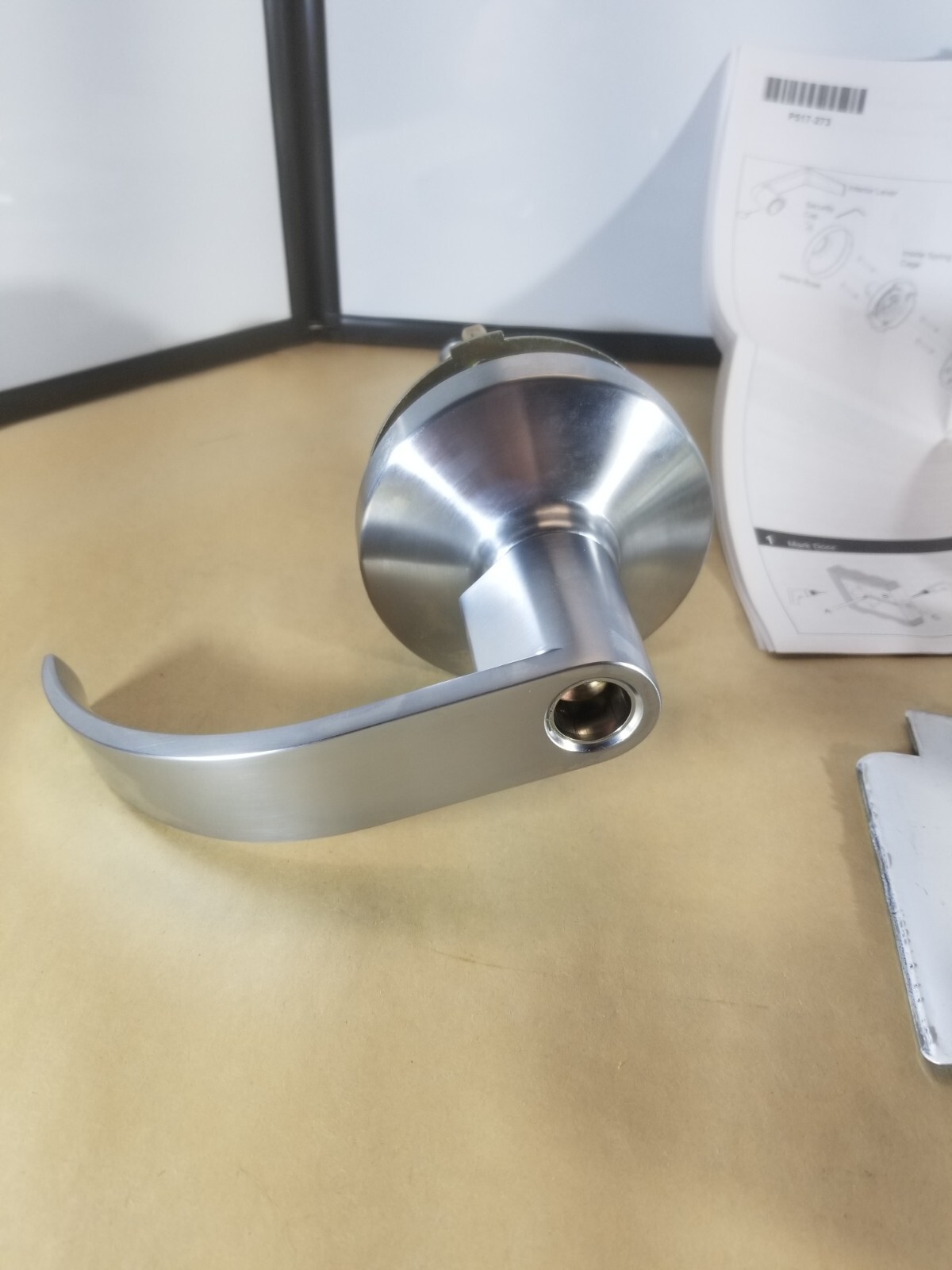 Falcon K511 LD Quantum 626 Satin Chrome Grade 1 Entry/Office Lock Without Core