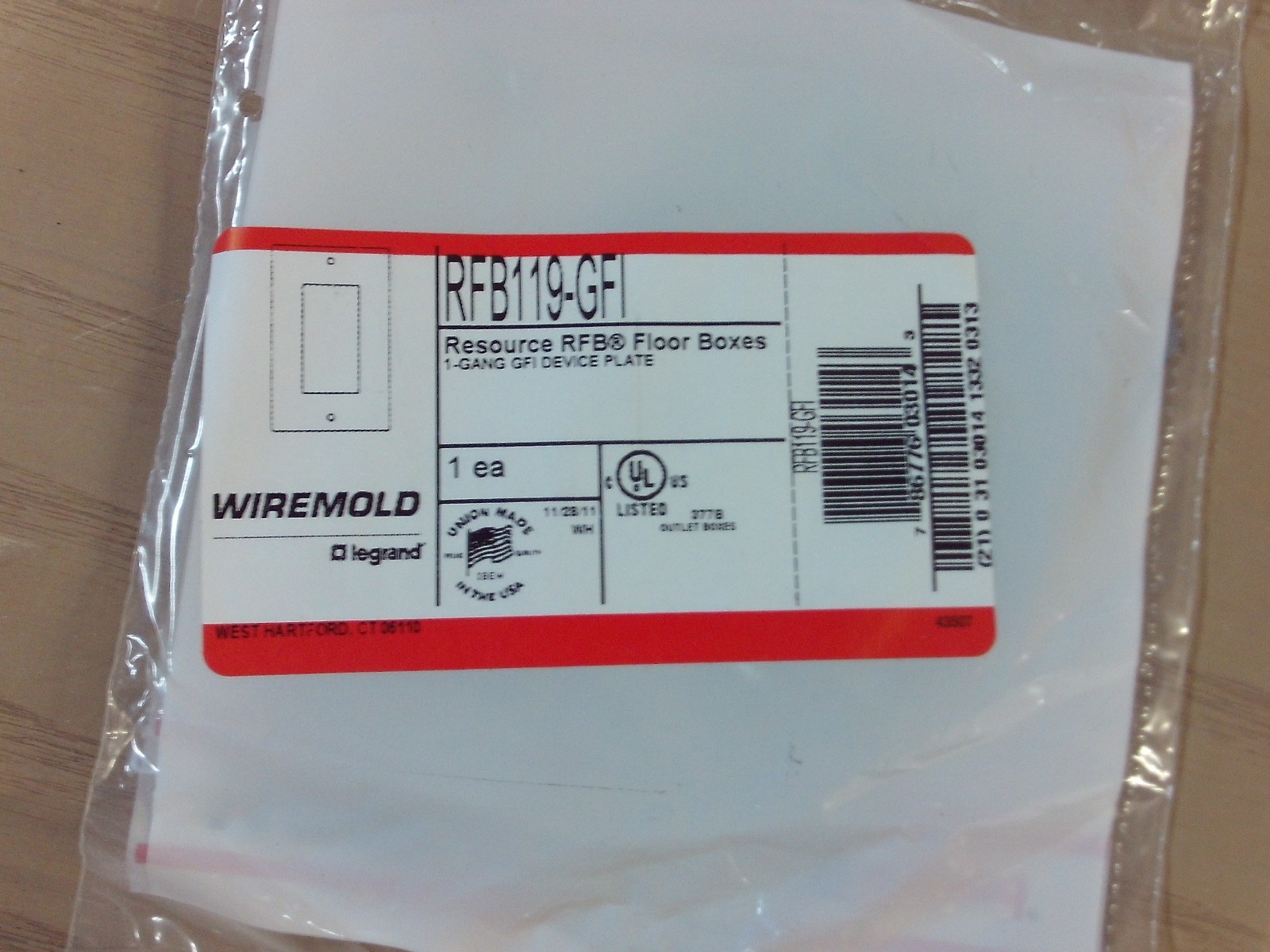 Wiremold RFB119-GFI 1 Gang GFI Device Plate #1B-1319-G29