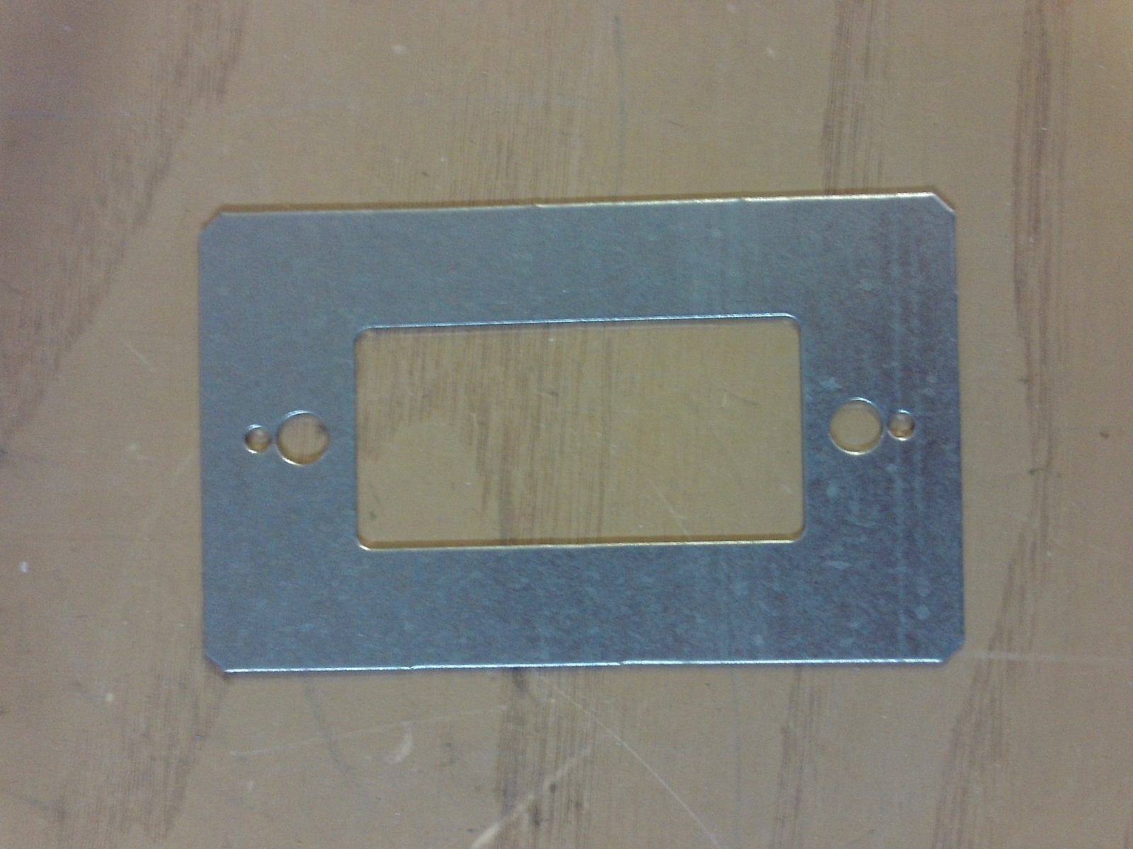 Wiremold RFB119-GFI 1 Gang GFI Device Plate #1B-1319-G29